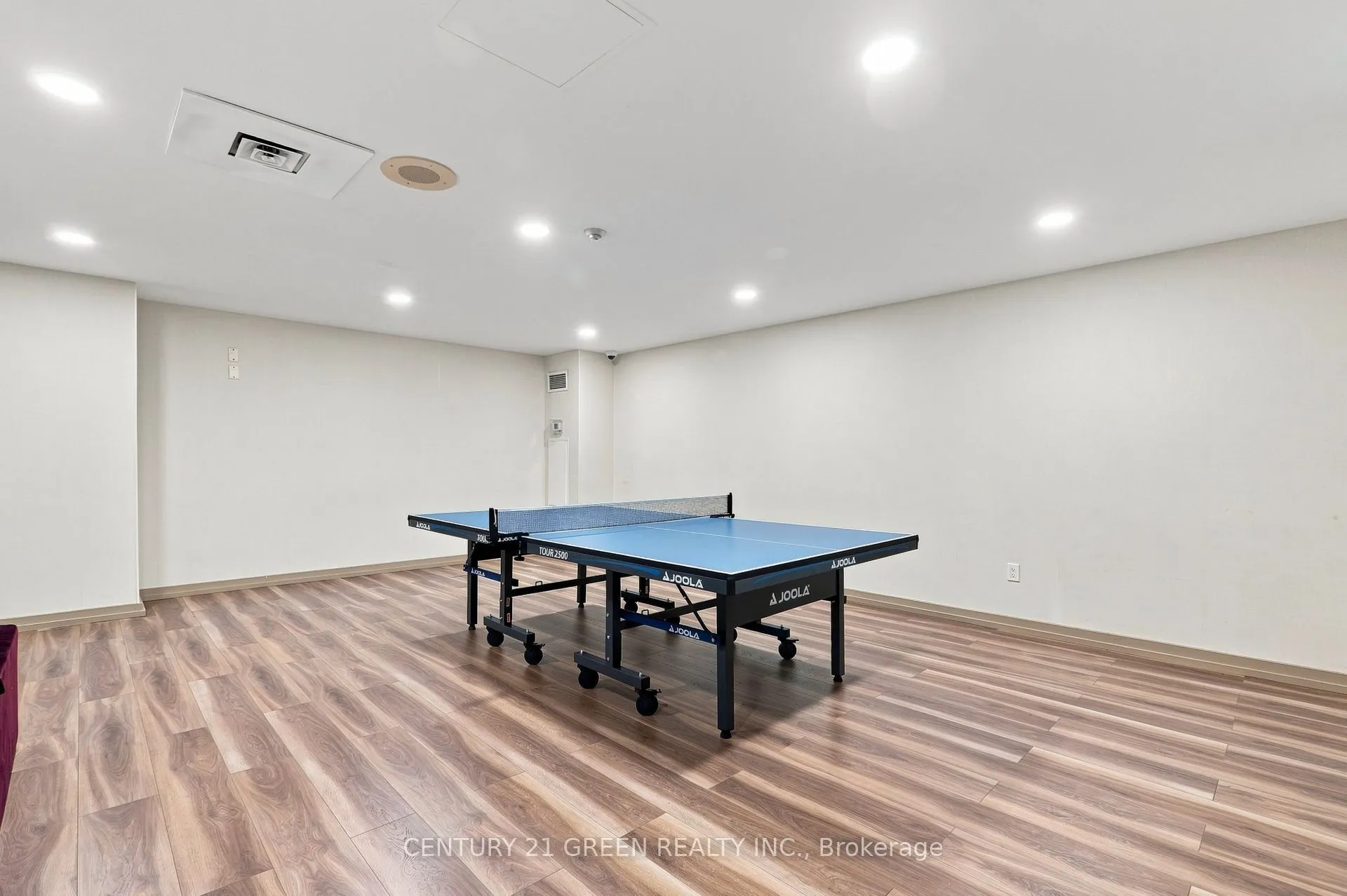 350 Rathburn Road W #1405