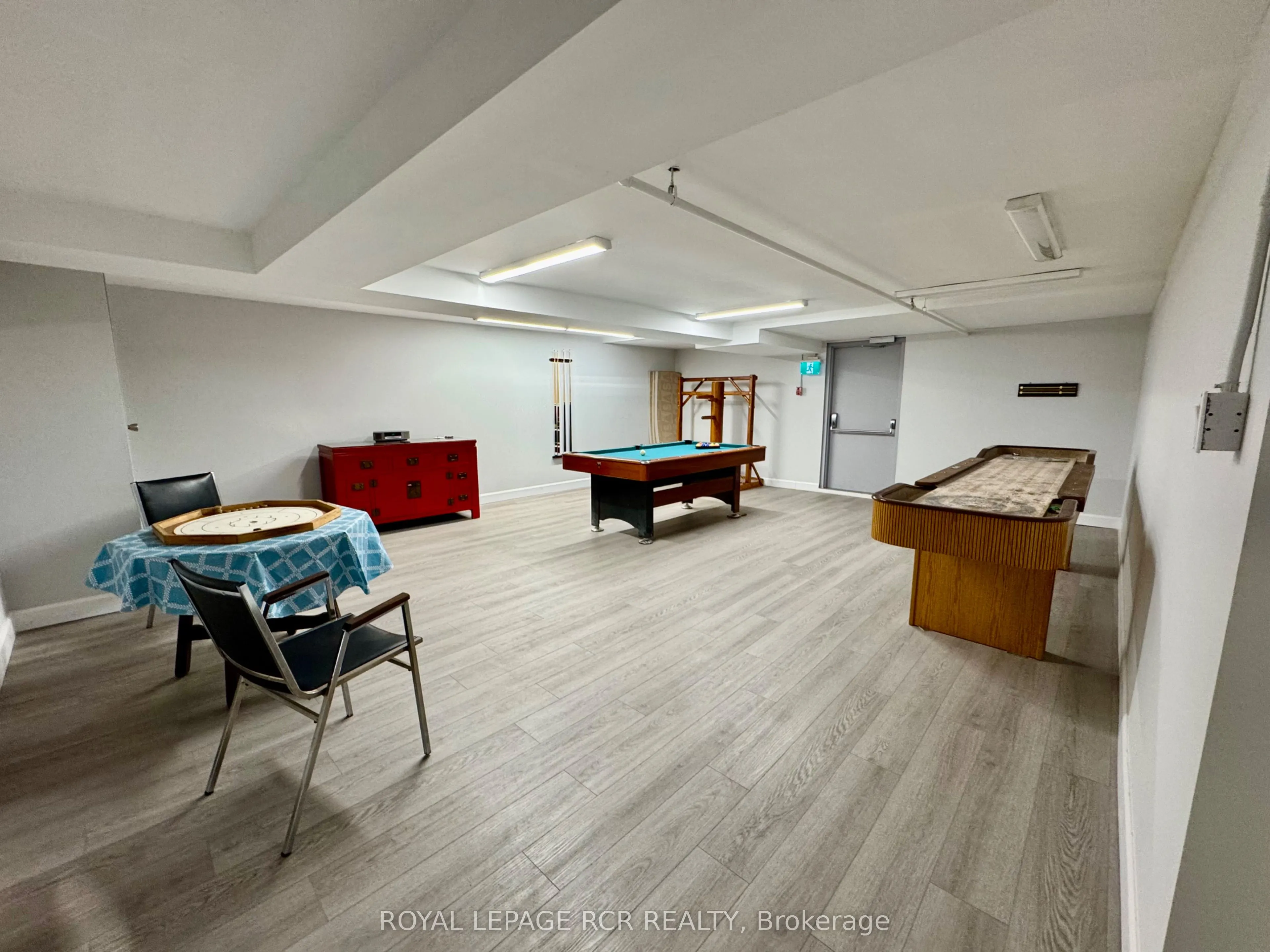 8 Fead Street #300