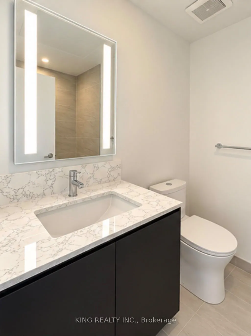 270 Dufferin Street S #525