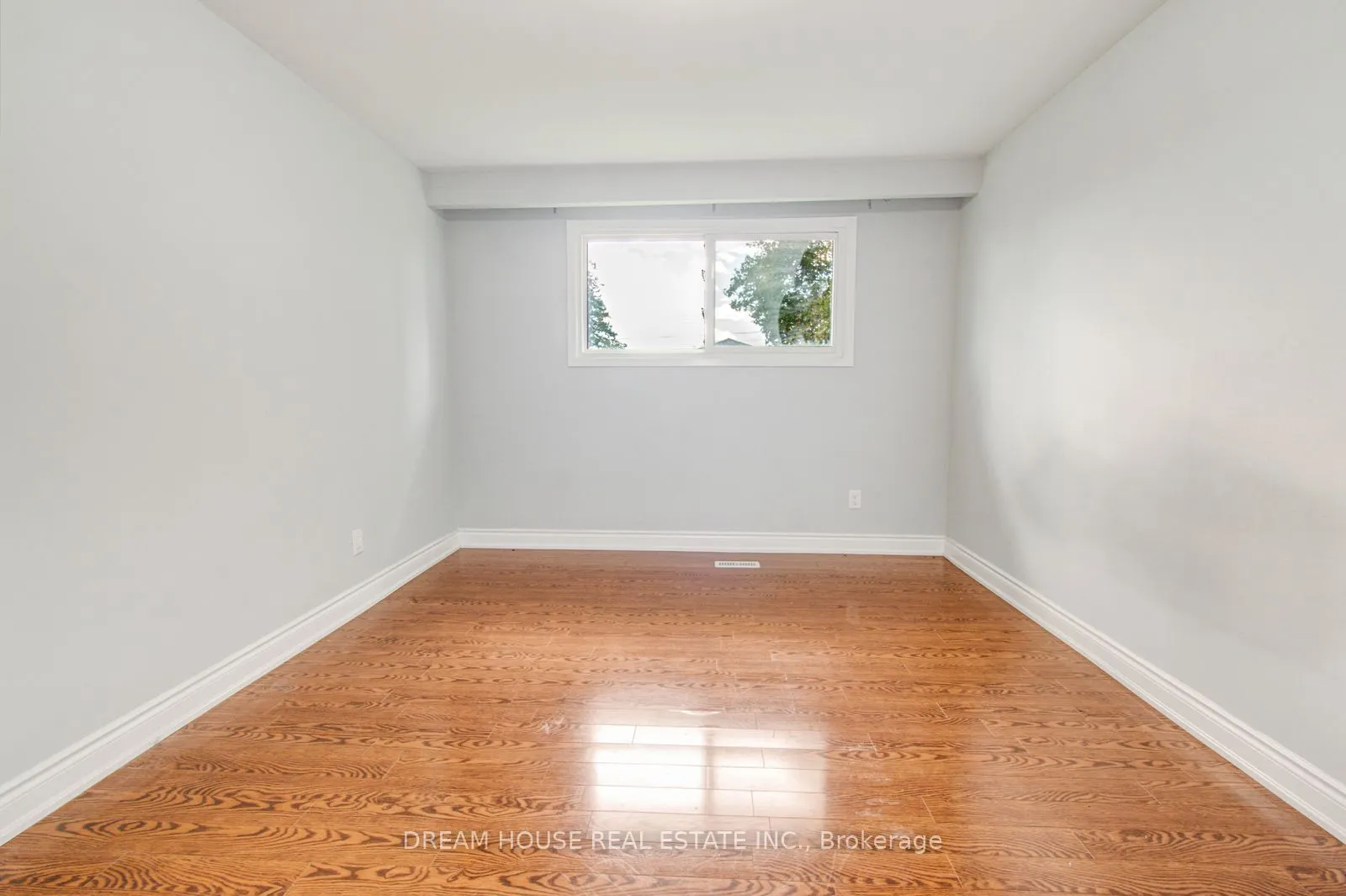 3764 Wyewood Road