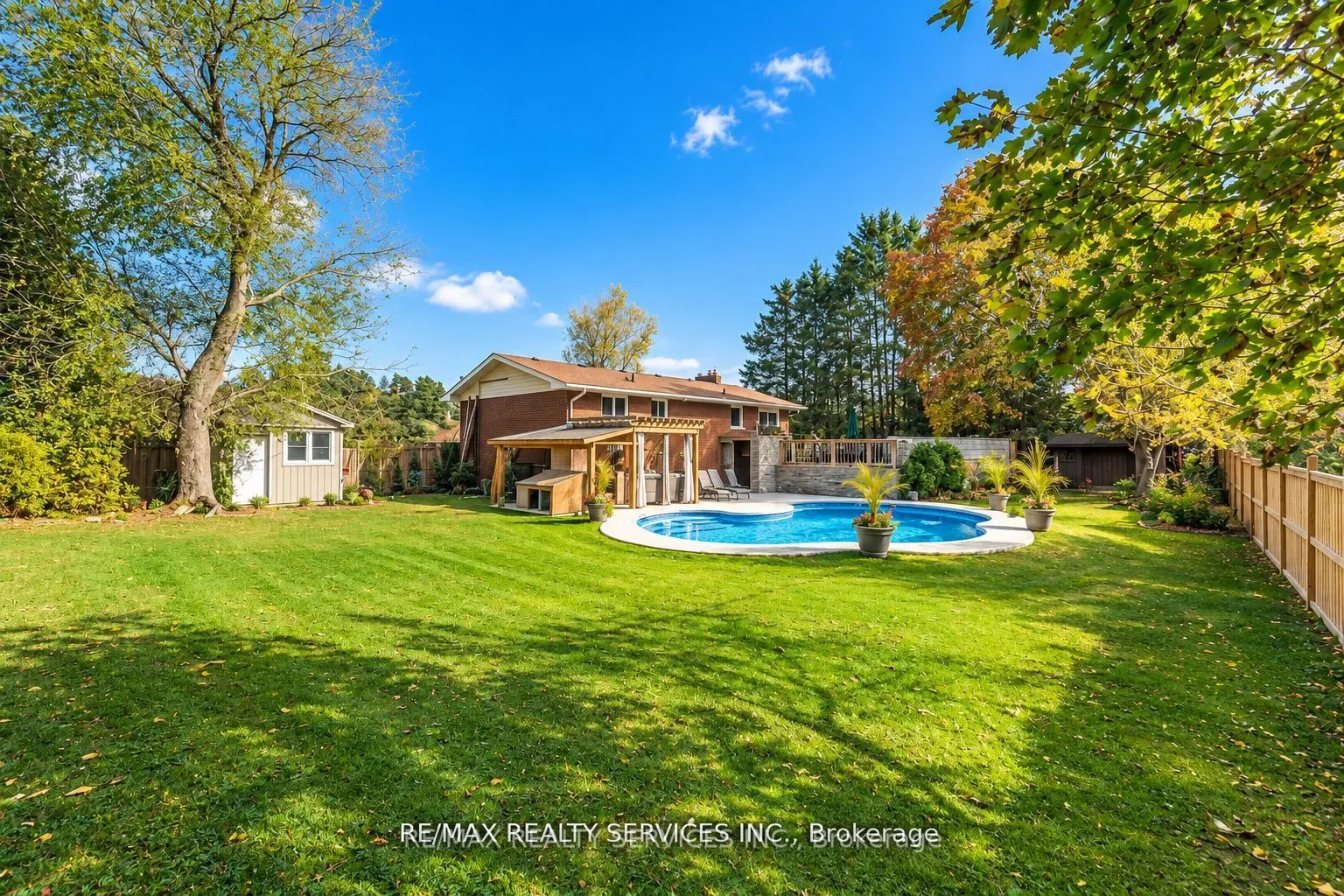 32 Caledon Street