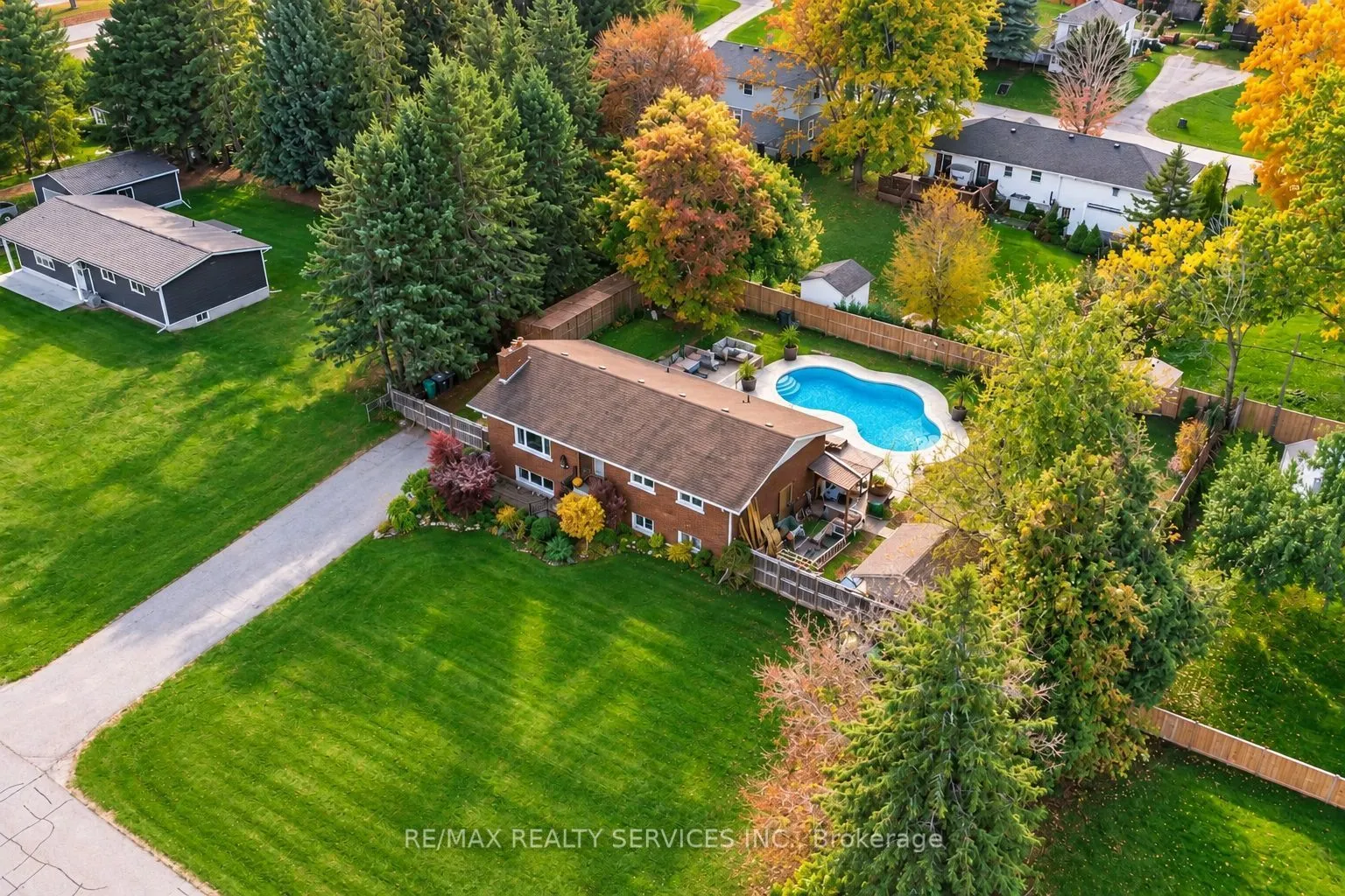 32 Caledon Street
