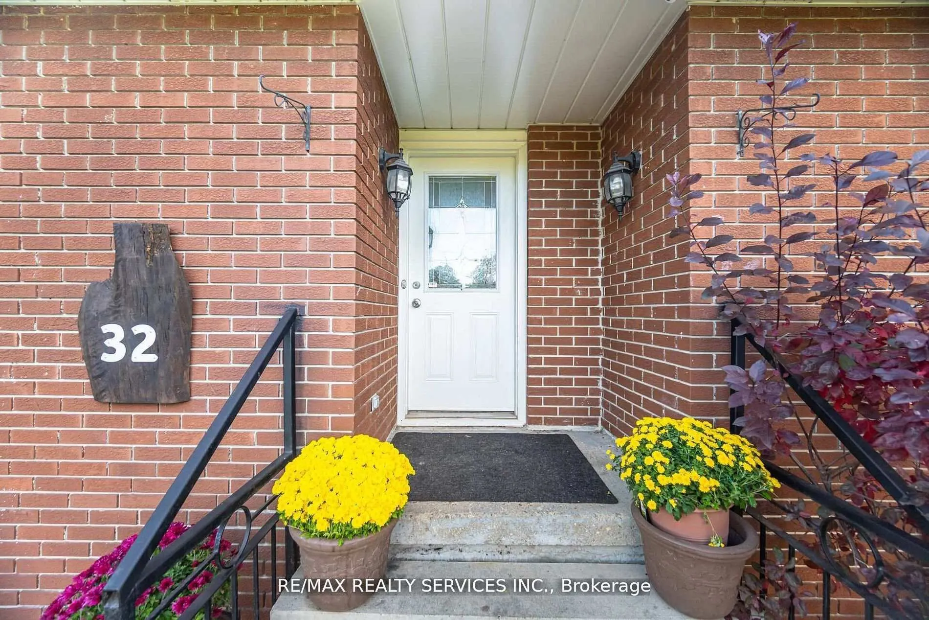 32 Caledon Street