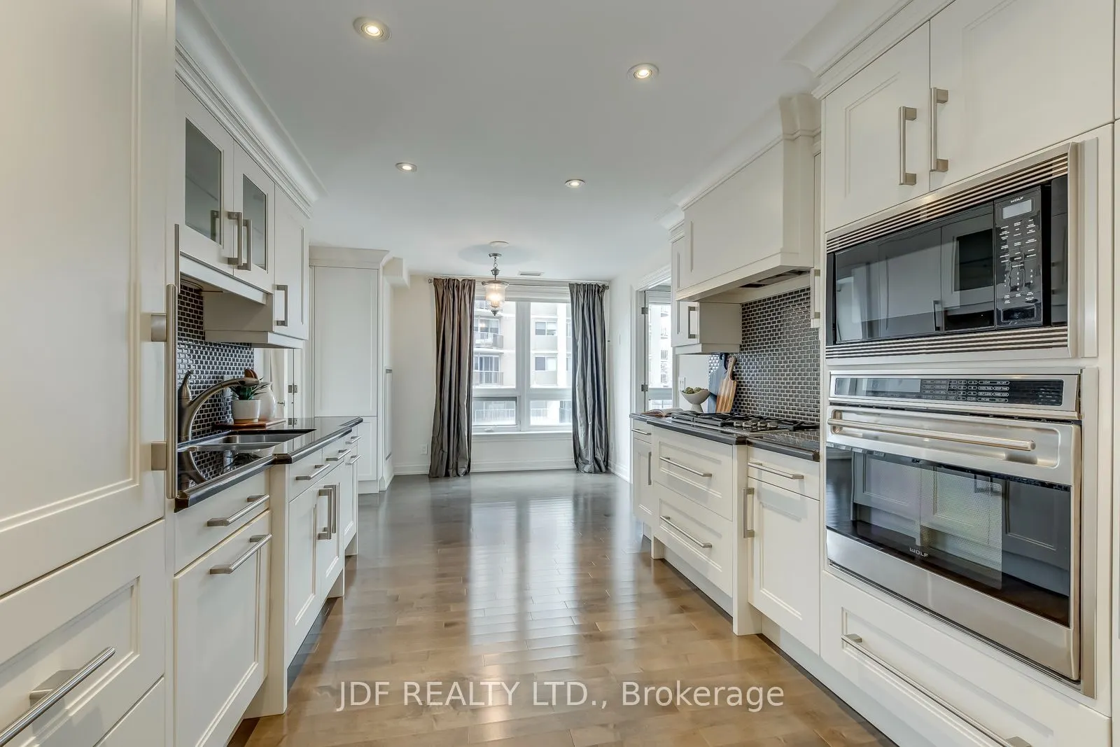 111 Forsythe Street #402