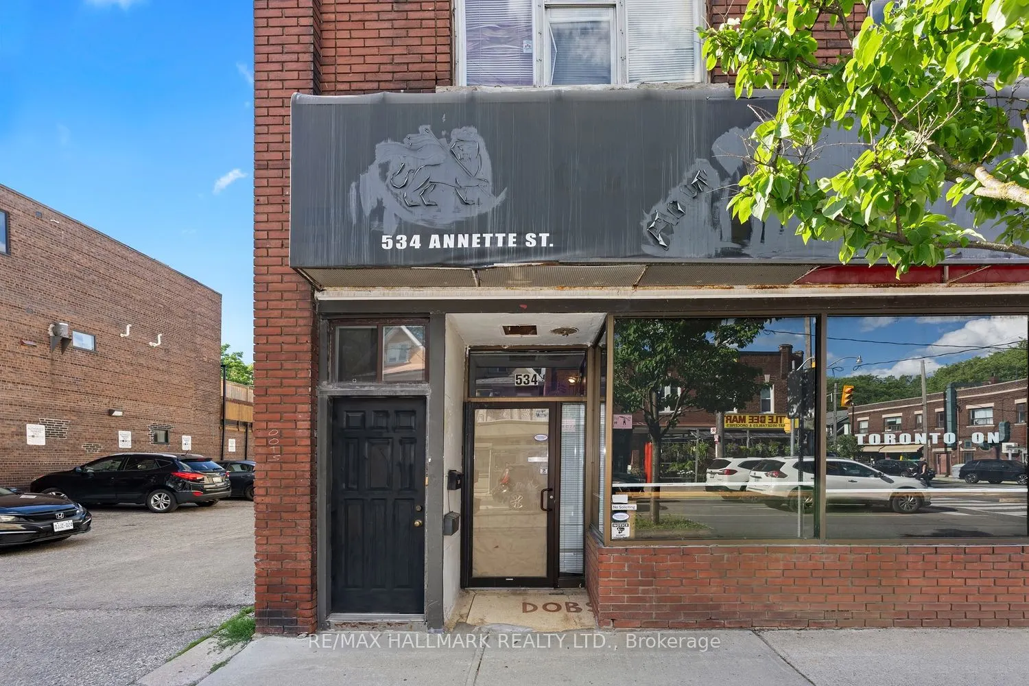 534 Annette Street
