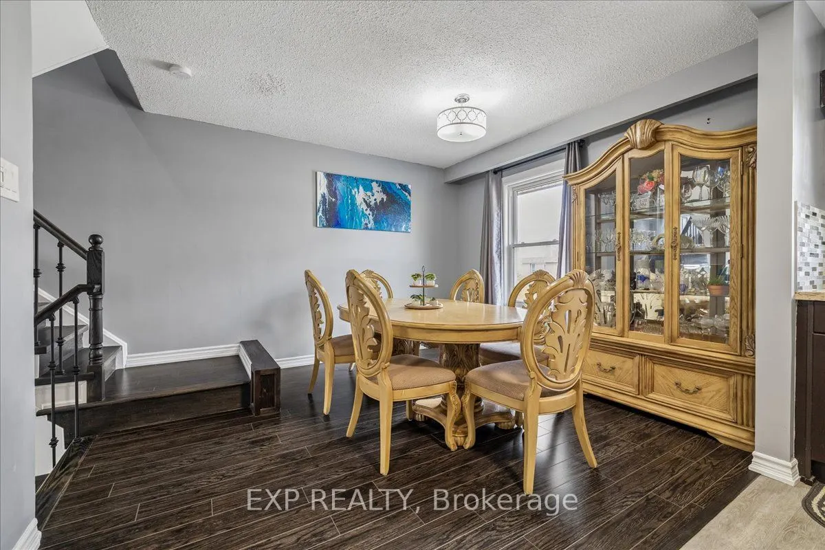 371 Bronte Street S #52