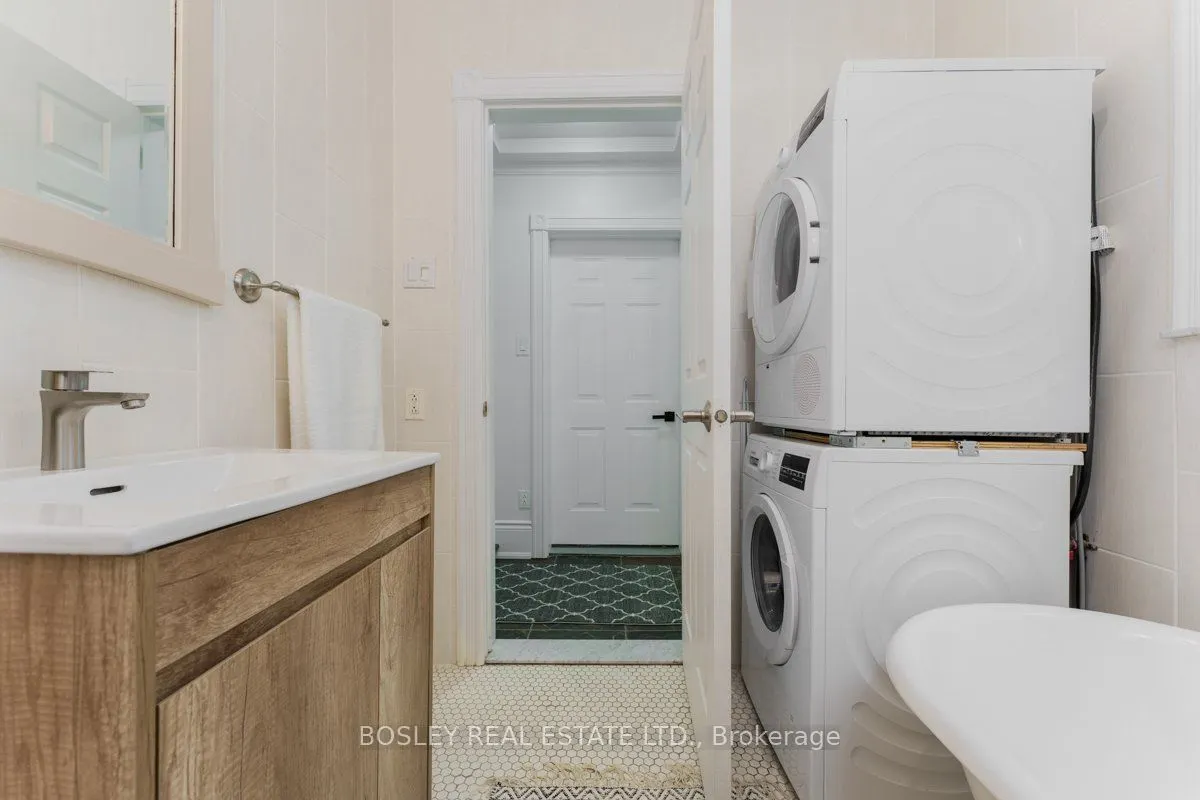 11 Boustead Avenue #1