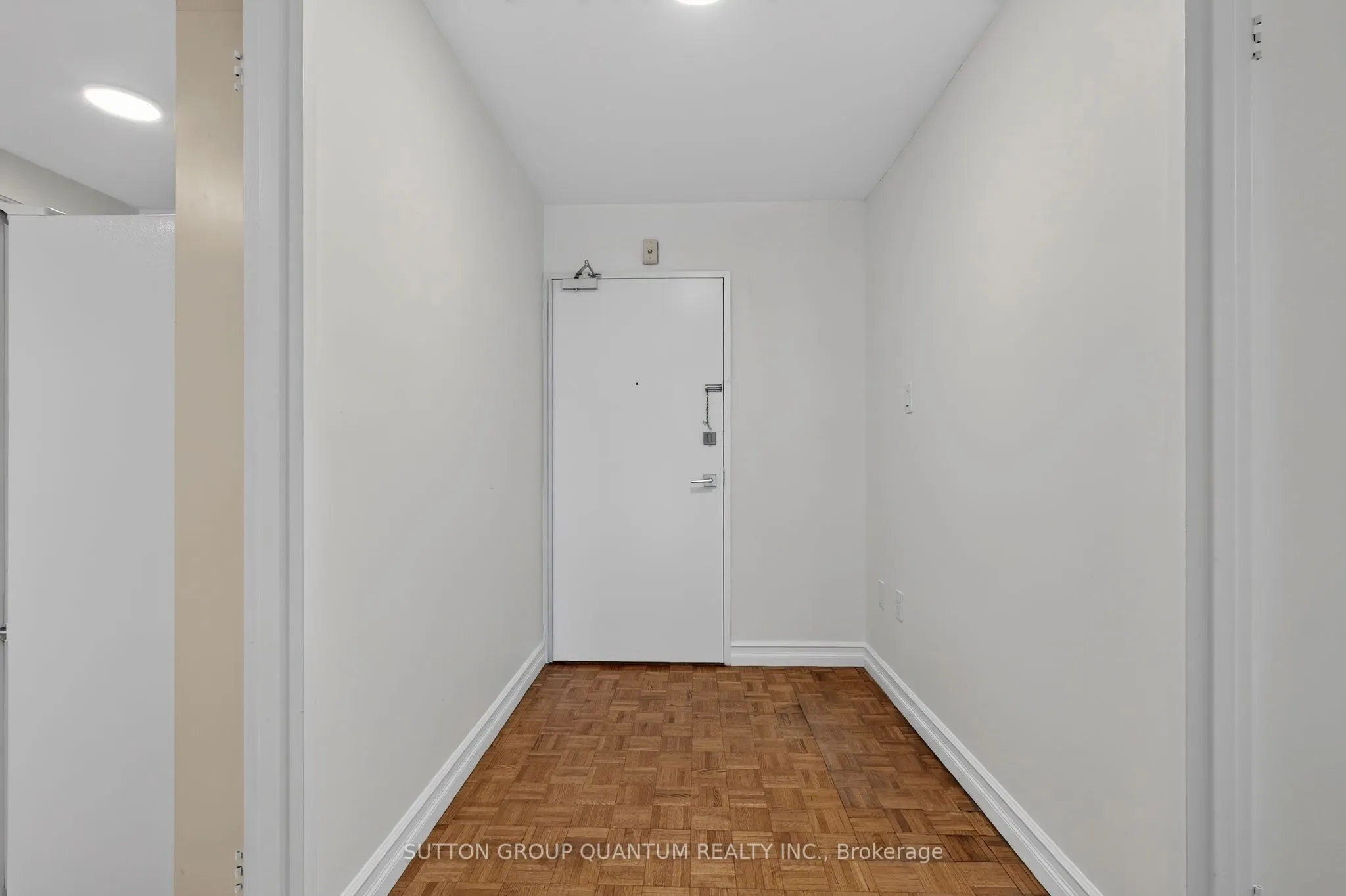 965 Inverhouse Drive #504