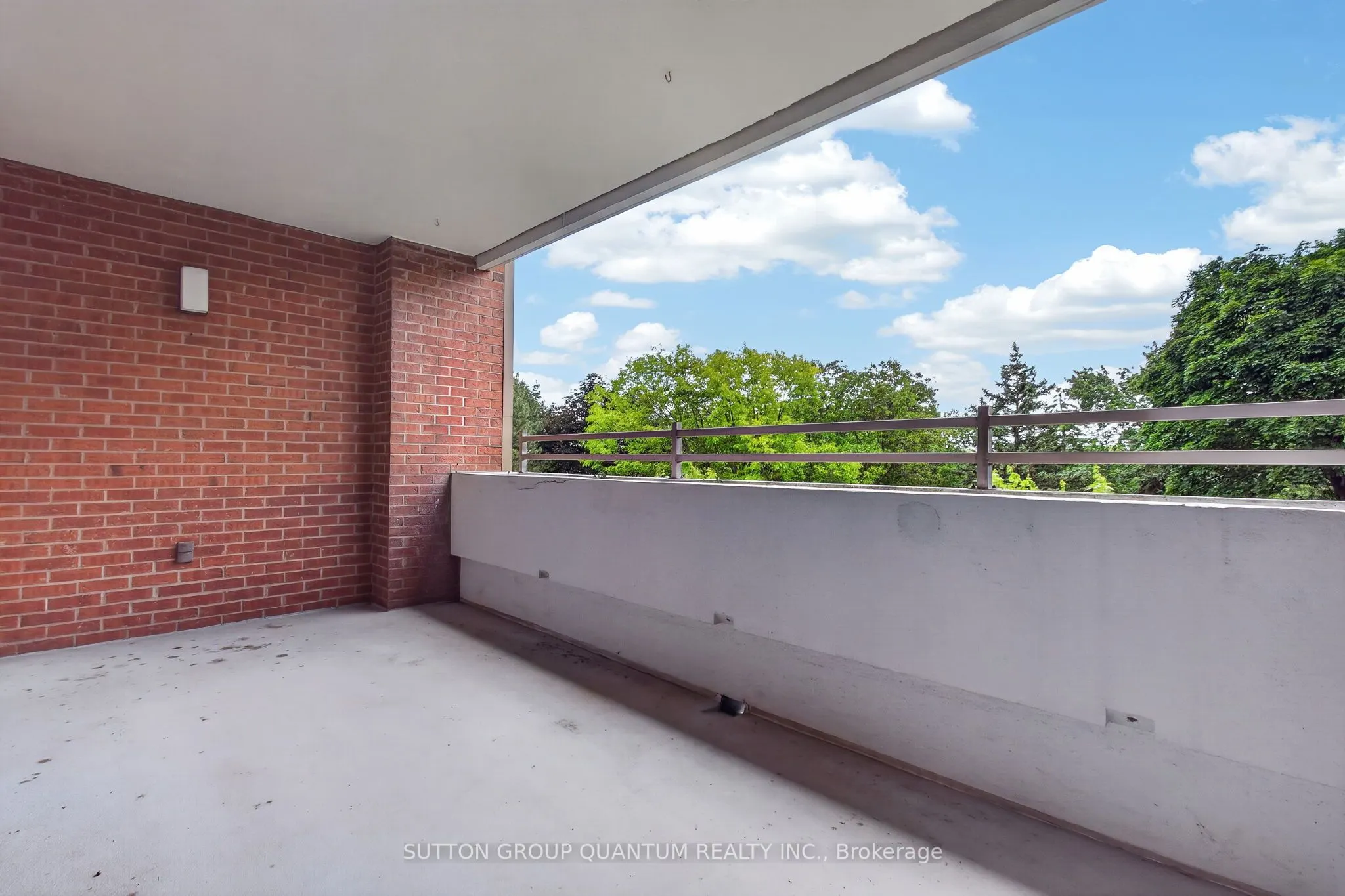 965 Inverhouse Drive #504
