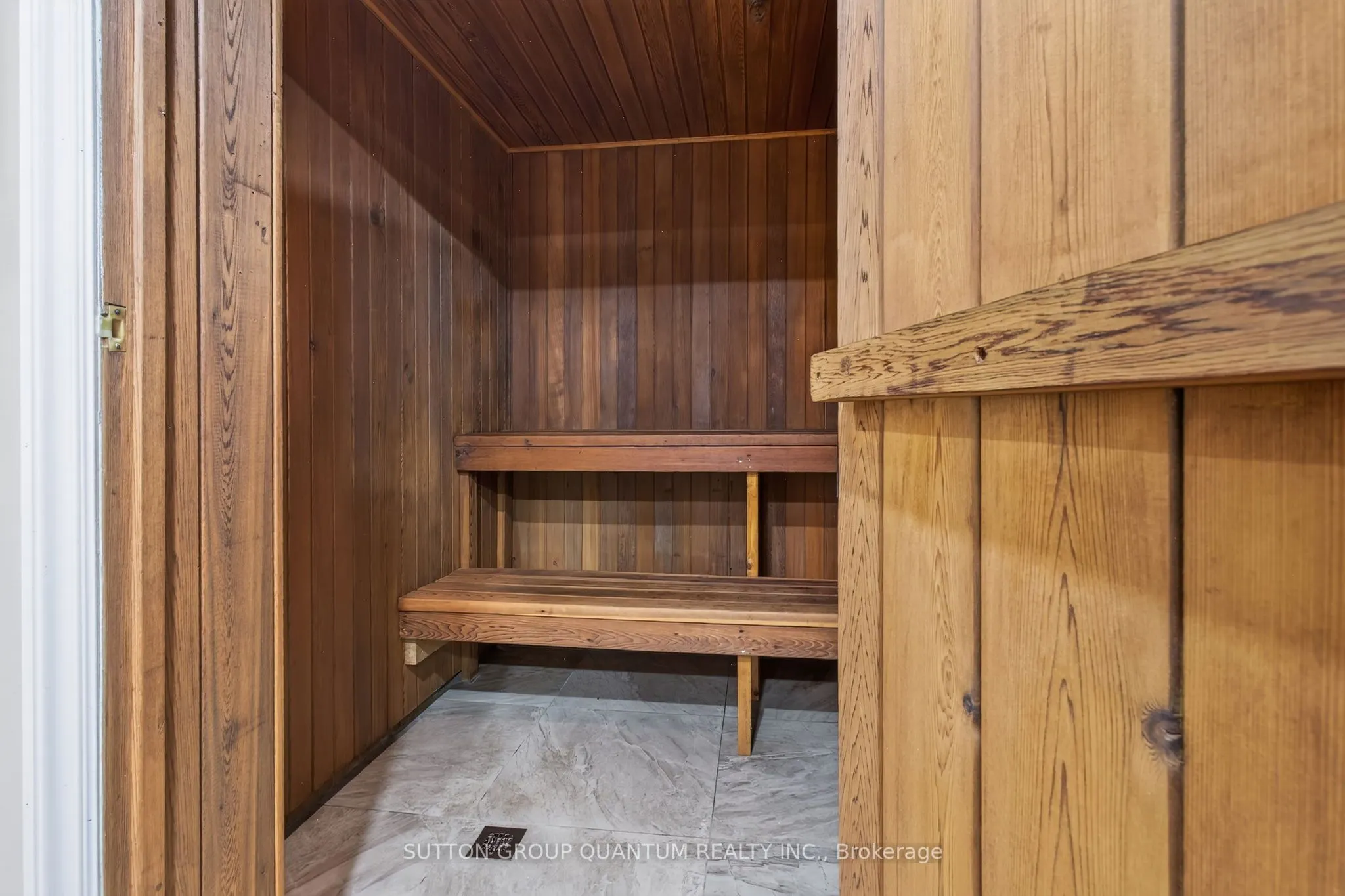 965 Inverhouse Drive #504