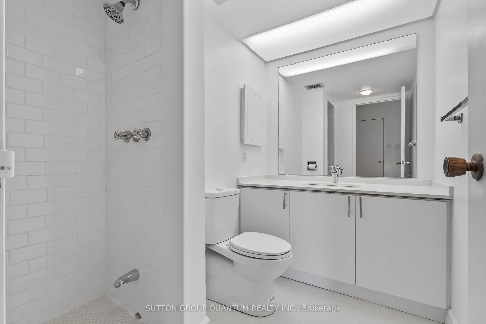 965 Inverhouse Drive #504