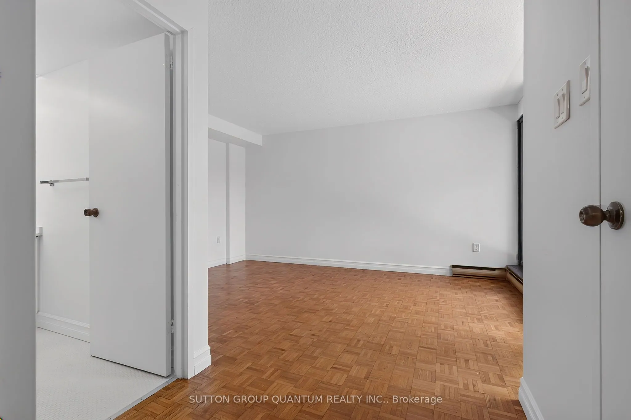 965 Inverhouse Drive #504