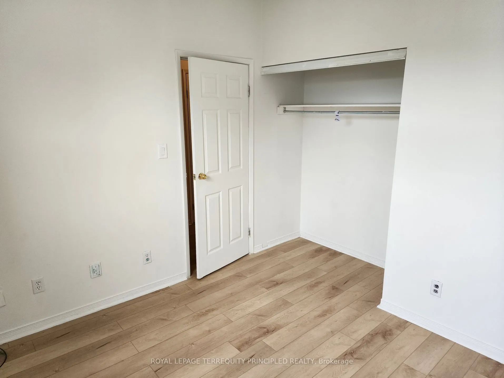 1400 Queen Street W #3
