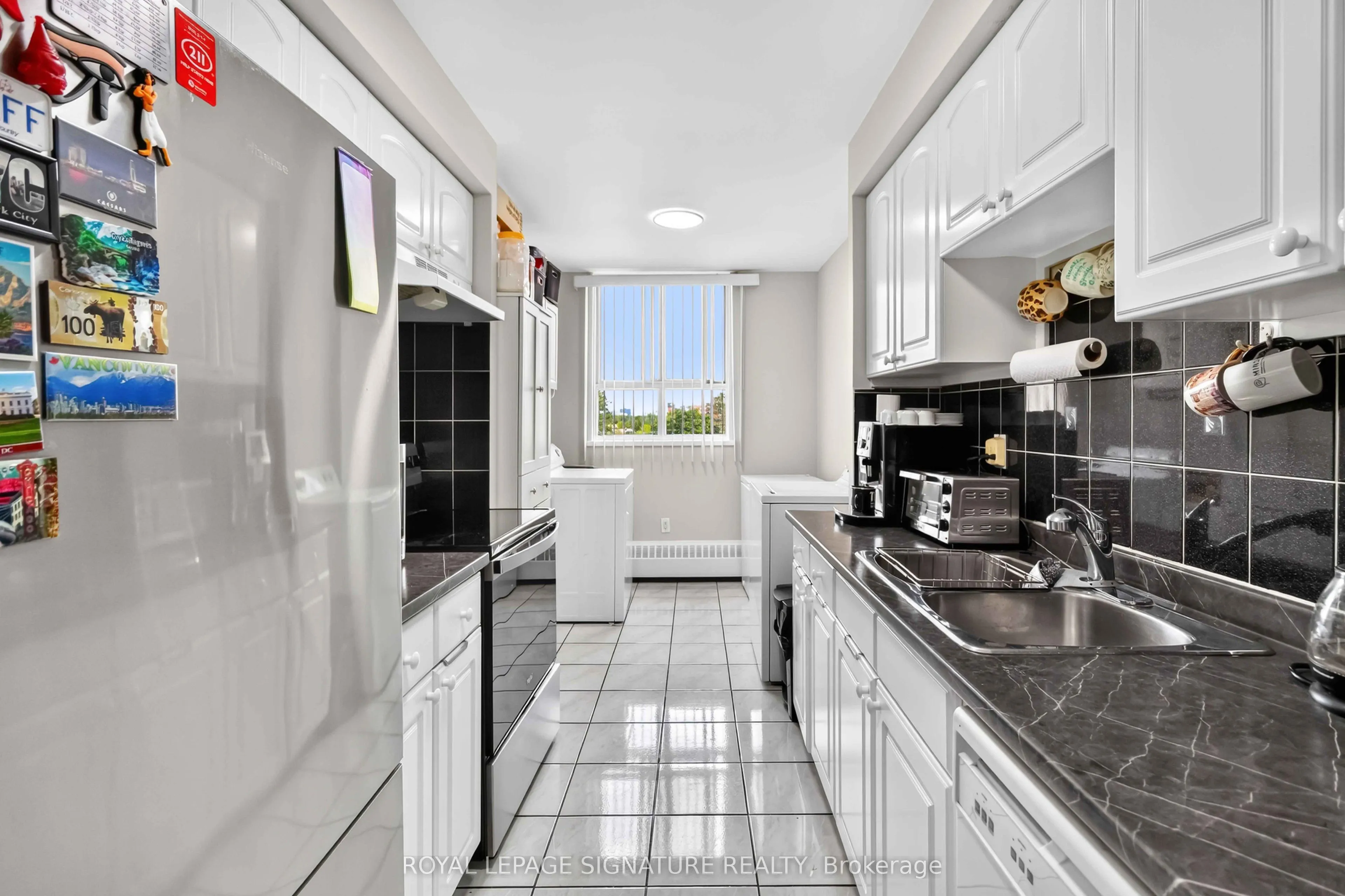 1615 Bloor Street #512