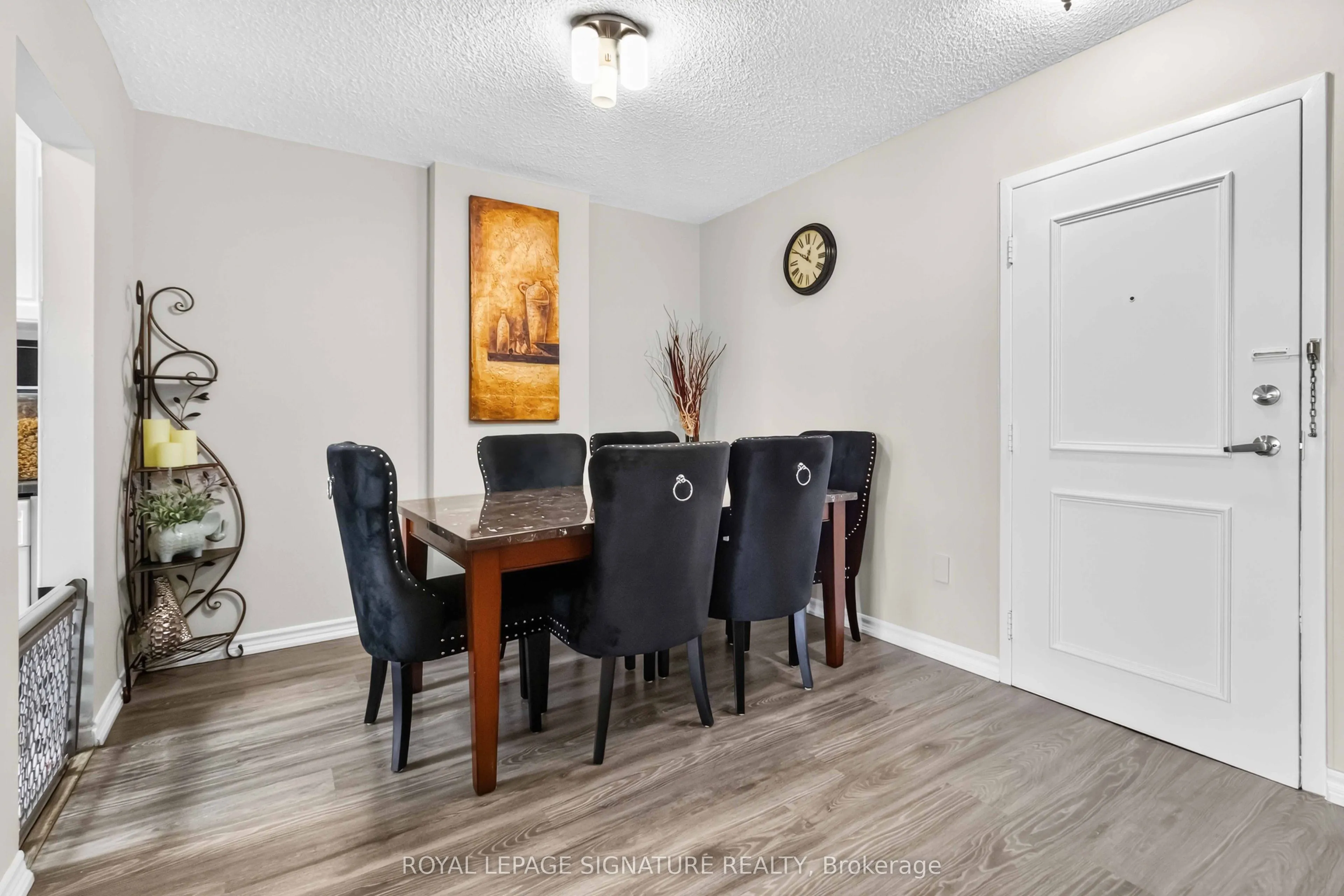 1615 Bloor Street #512