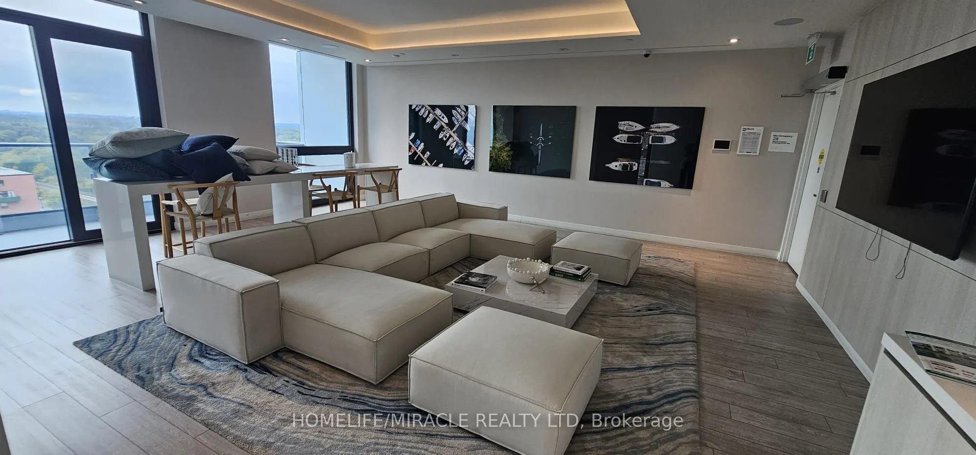 28 Ann Street #615