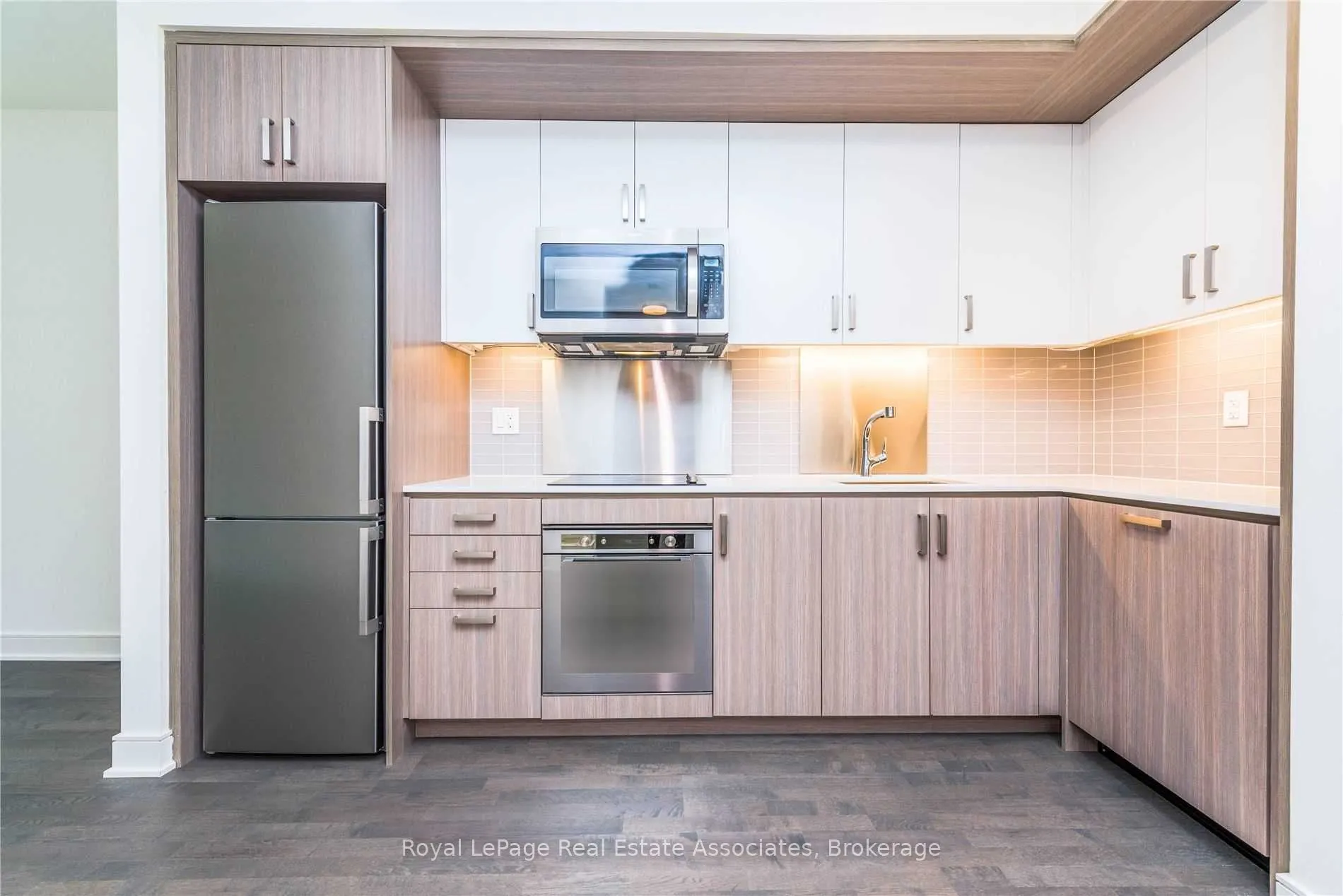 1575 Lakeshore Road W #141