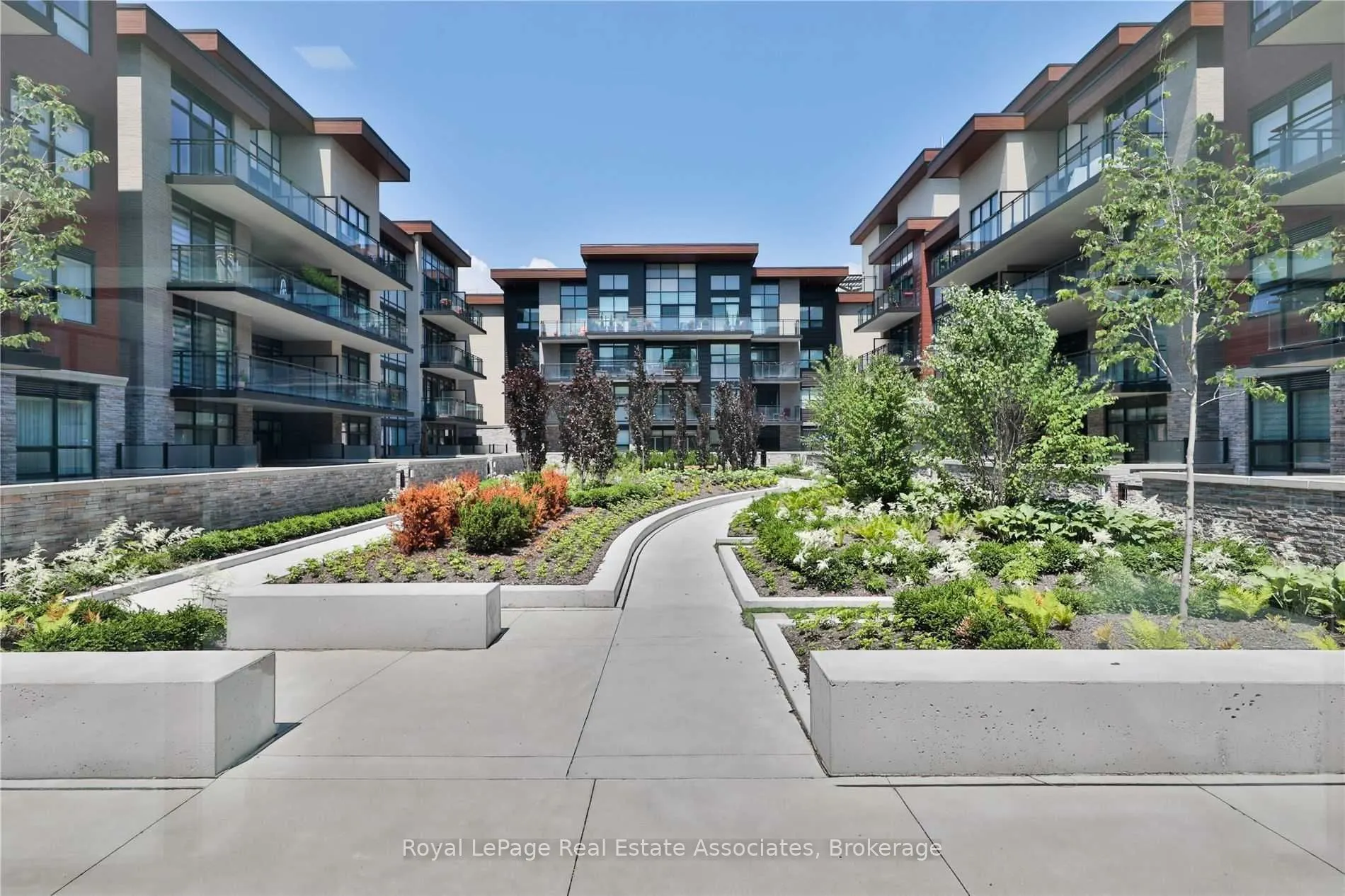 1575 Lakeshore Road W #141