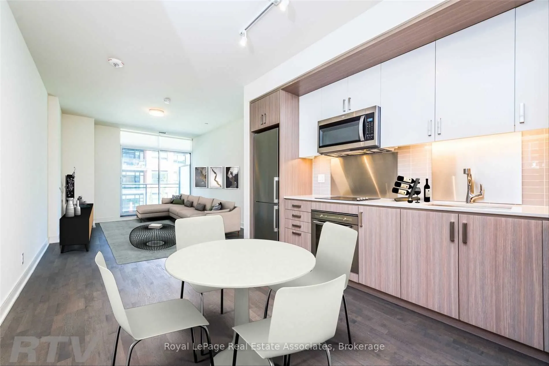 1575 Lakeshore Road W #141