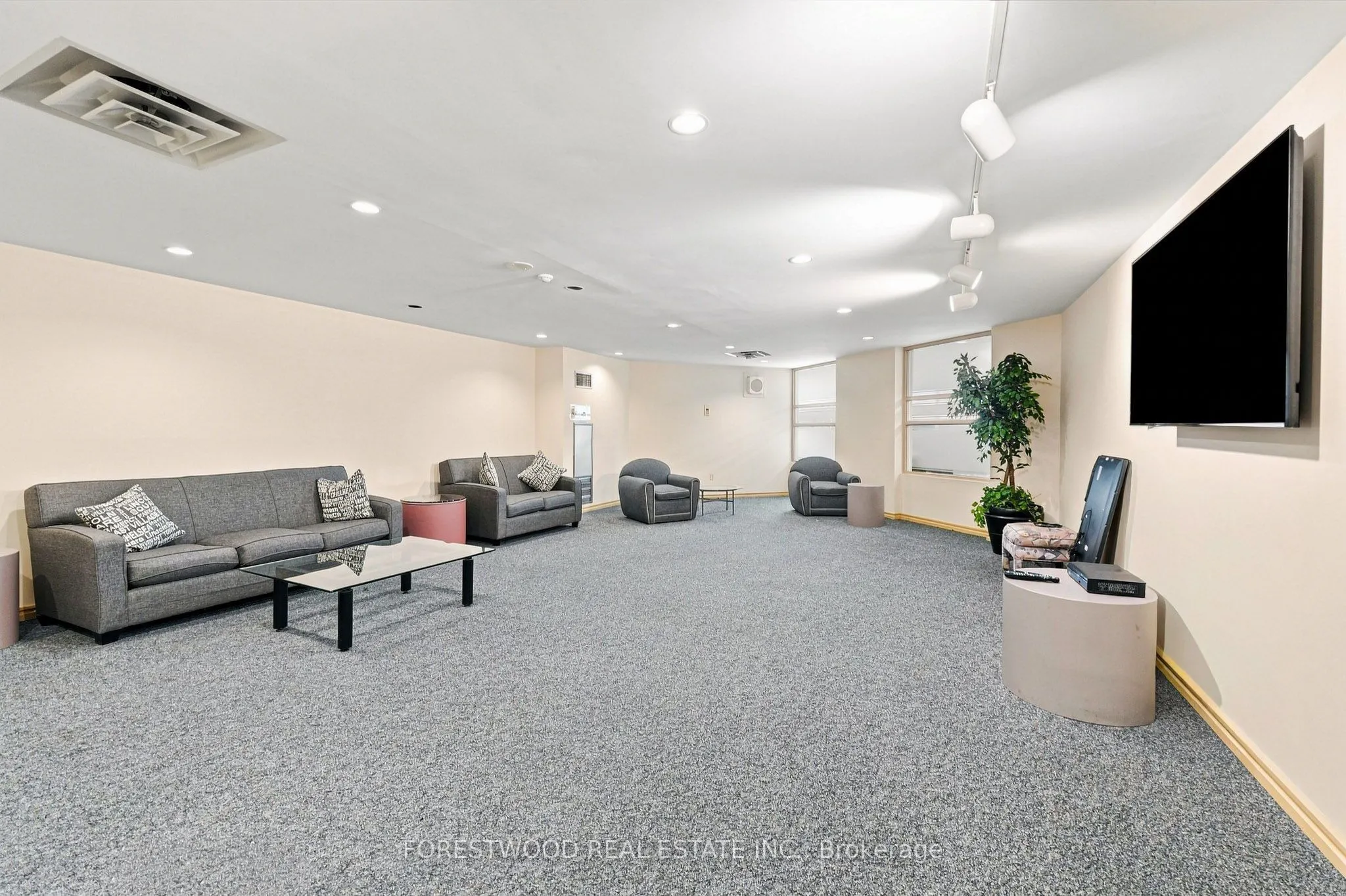 10 Laurelcrest Street #311