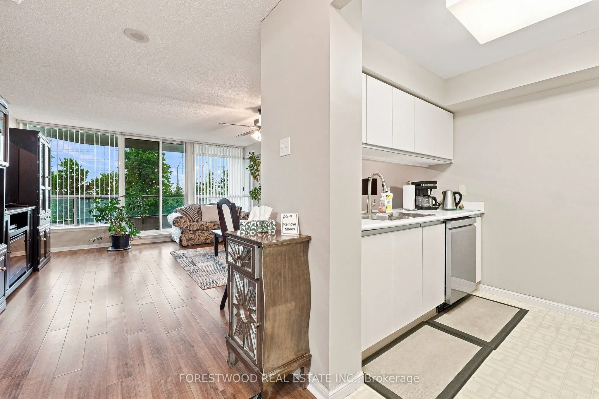 10 Laurelcrest Street #311