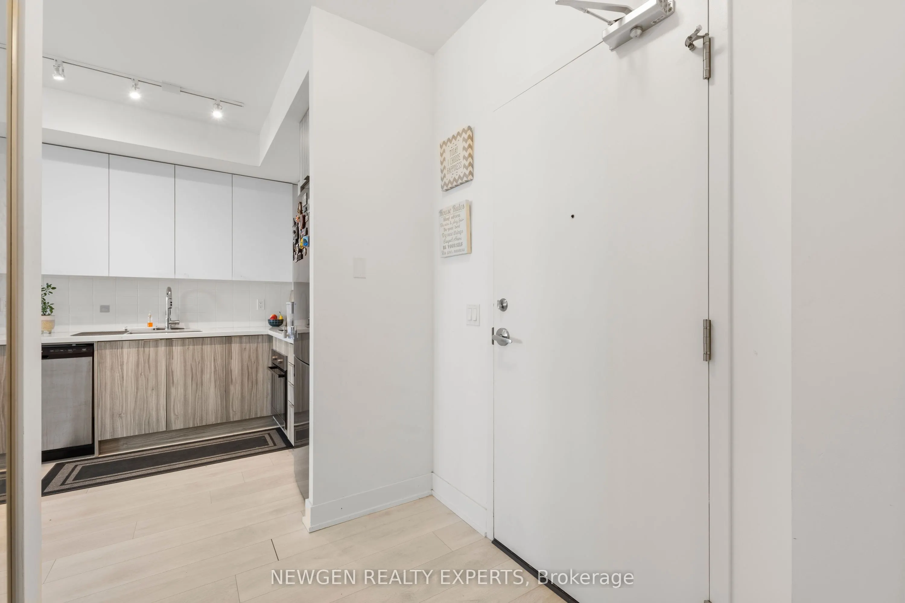 297 Oak Walk Drive #2505