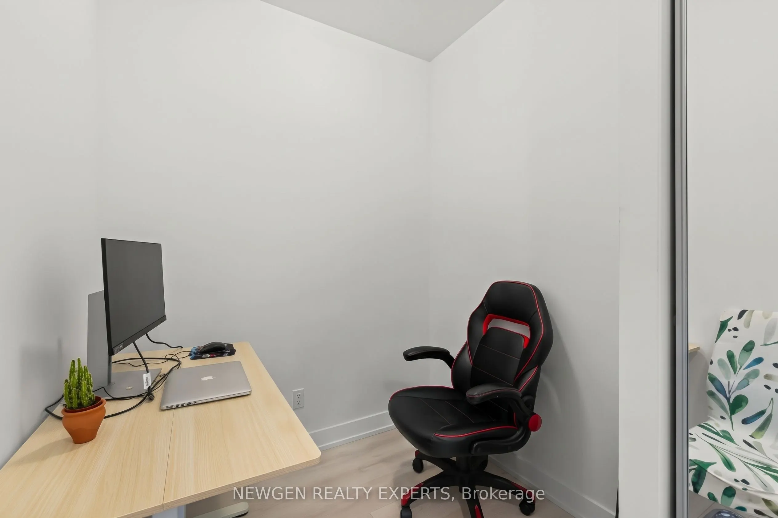 297 Oak Walk Drive #2505