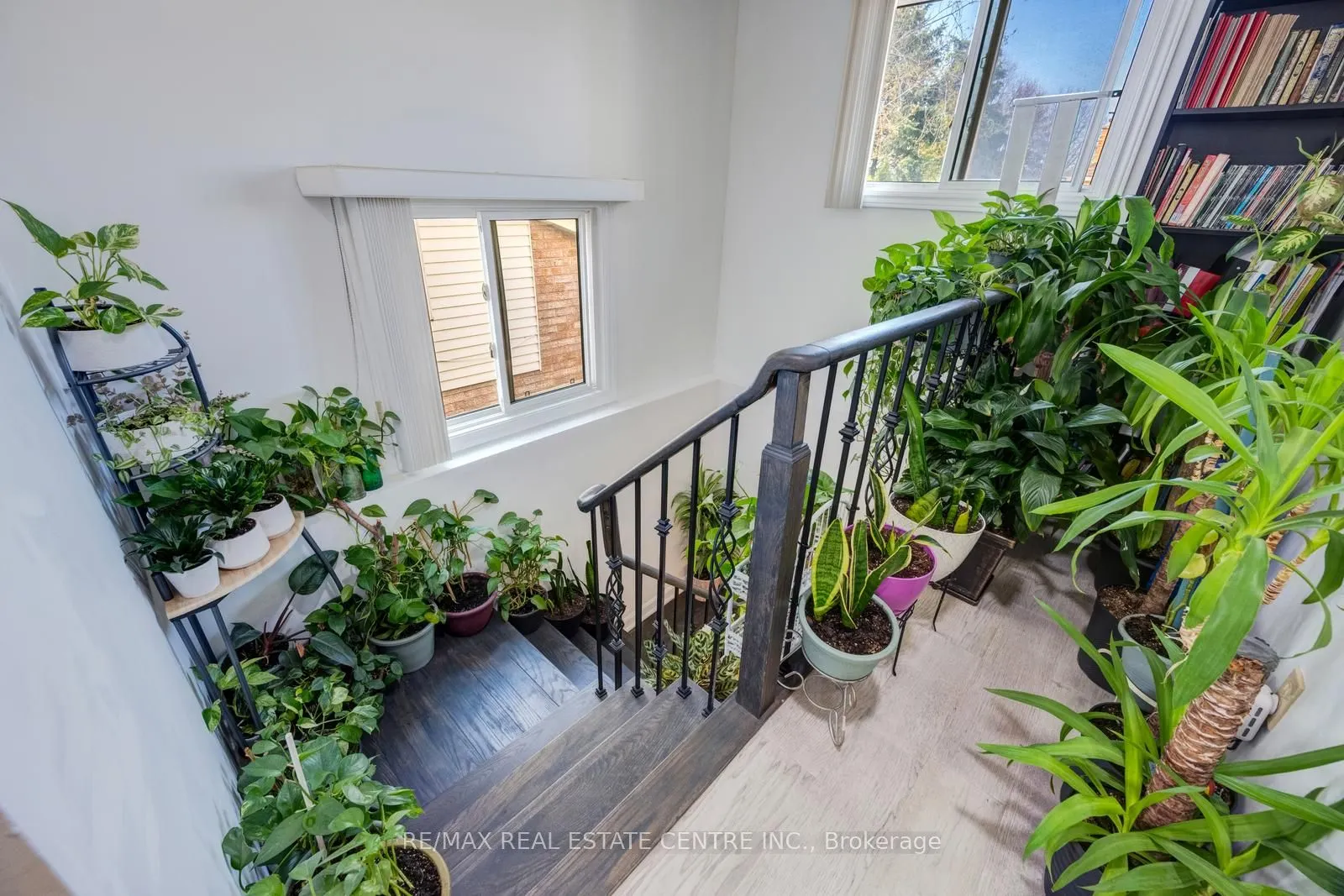 5020 Delaware Drive #25