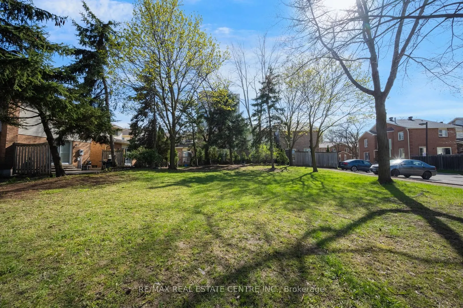 5020 Delaware Drive #25