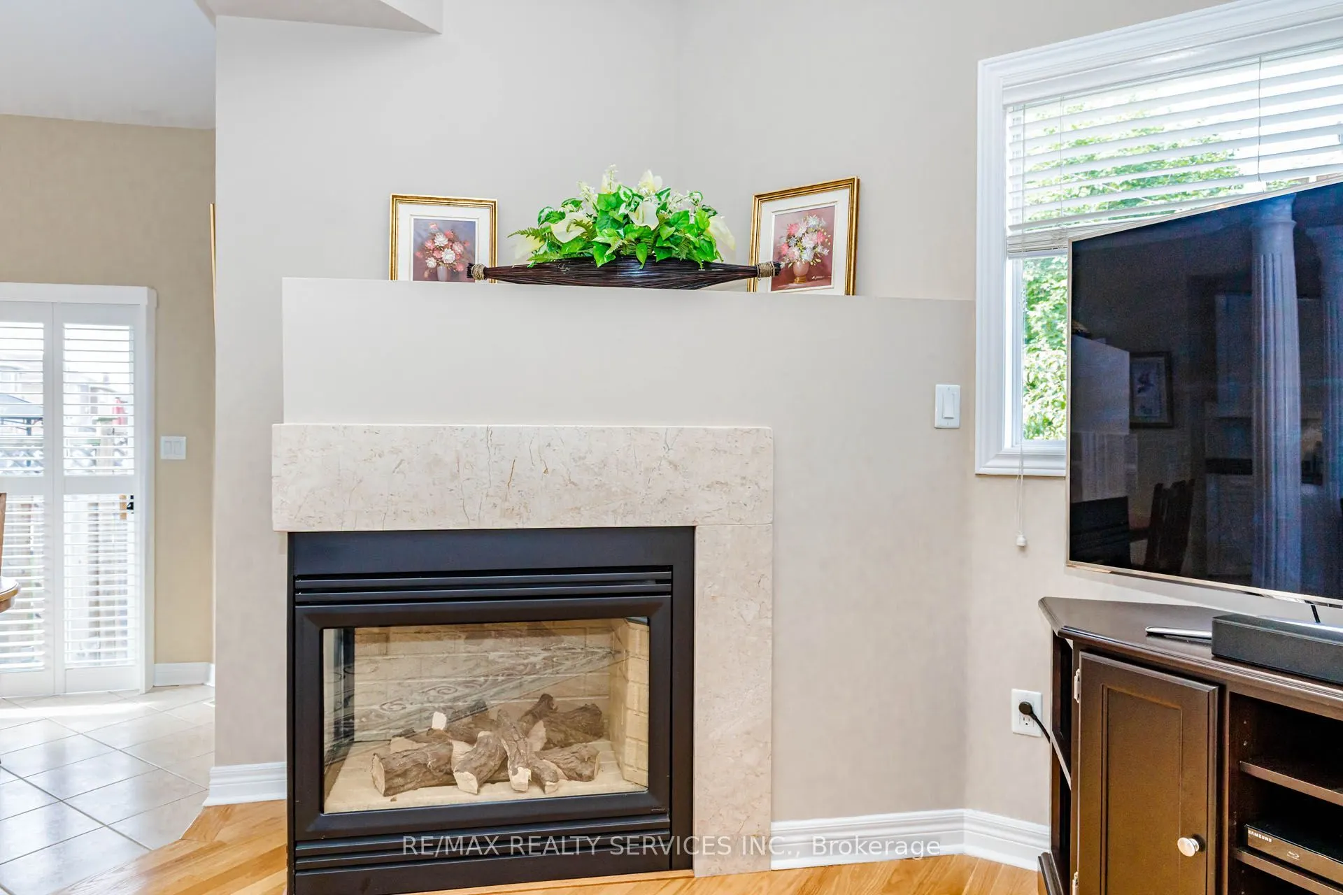 128 Valleywood Boulevard