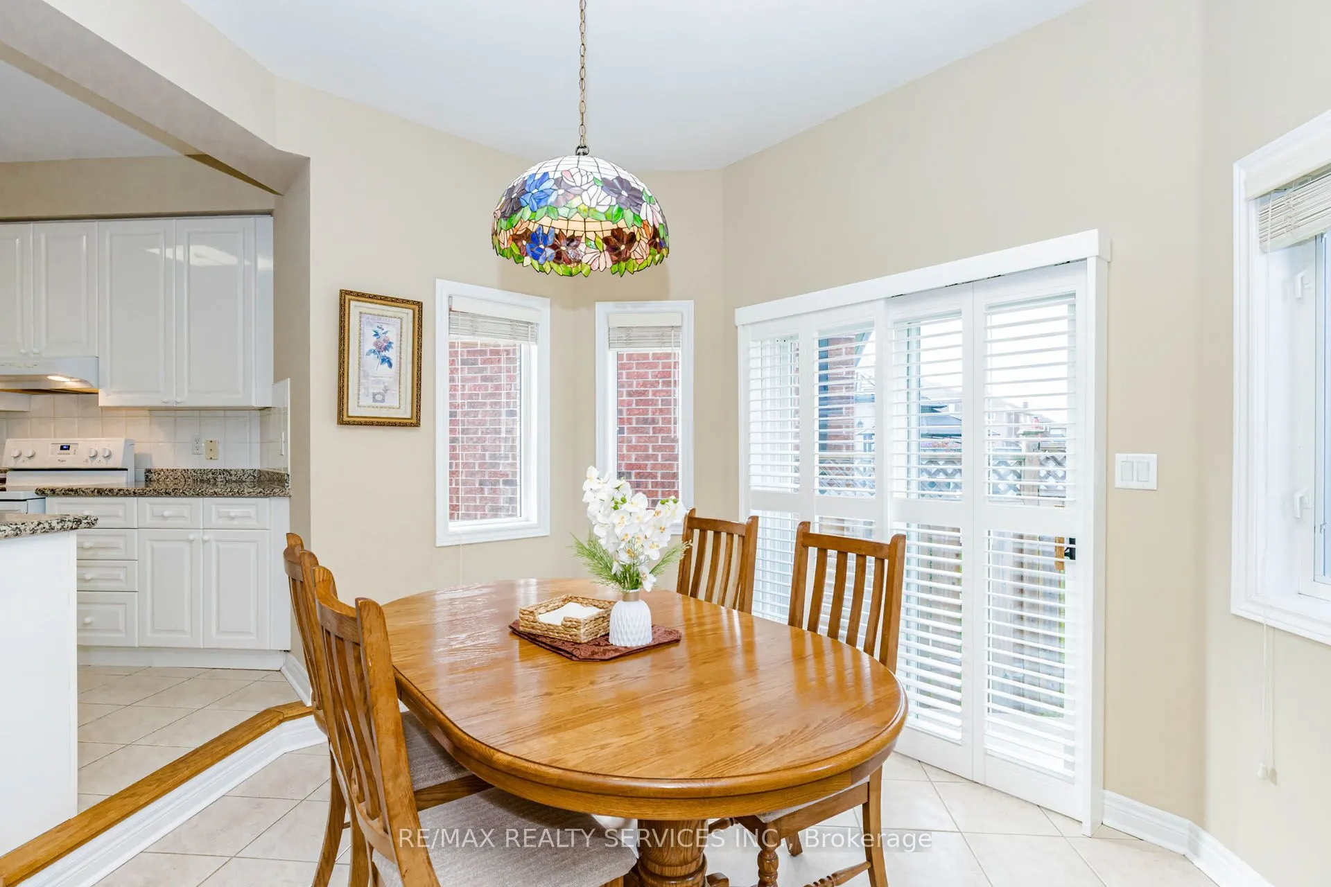 128 Valleywood Boulevard