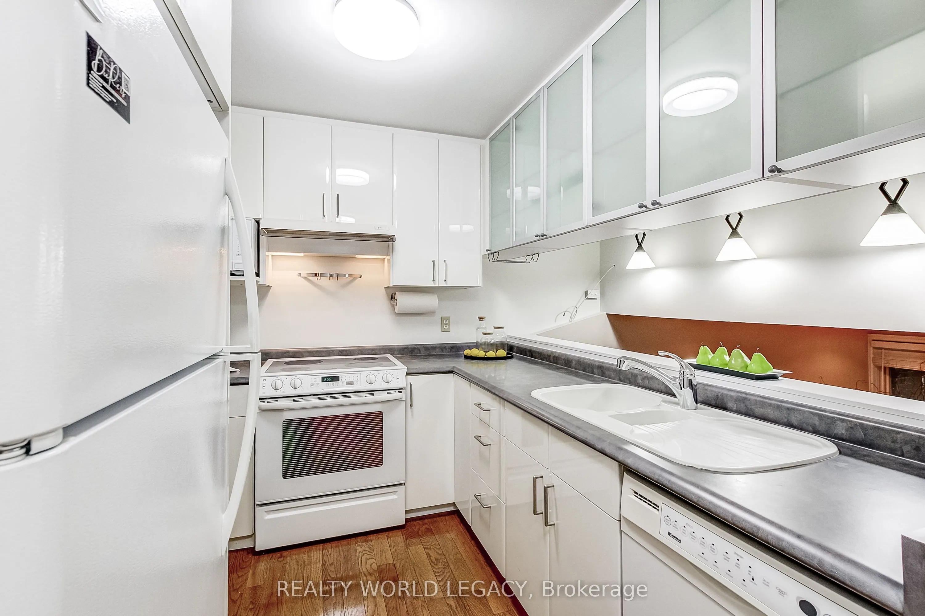 1580 Kerns Road #1