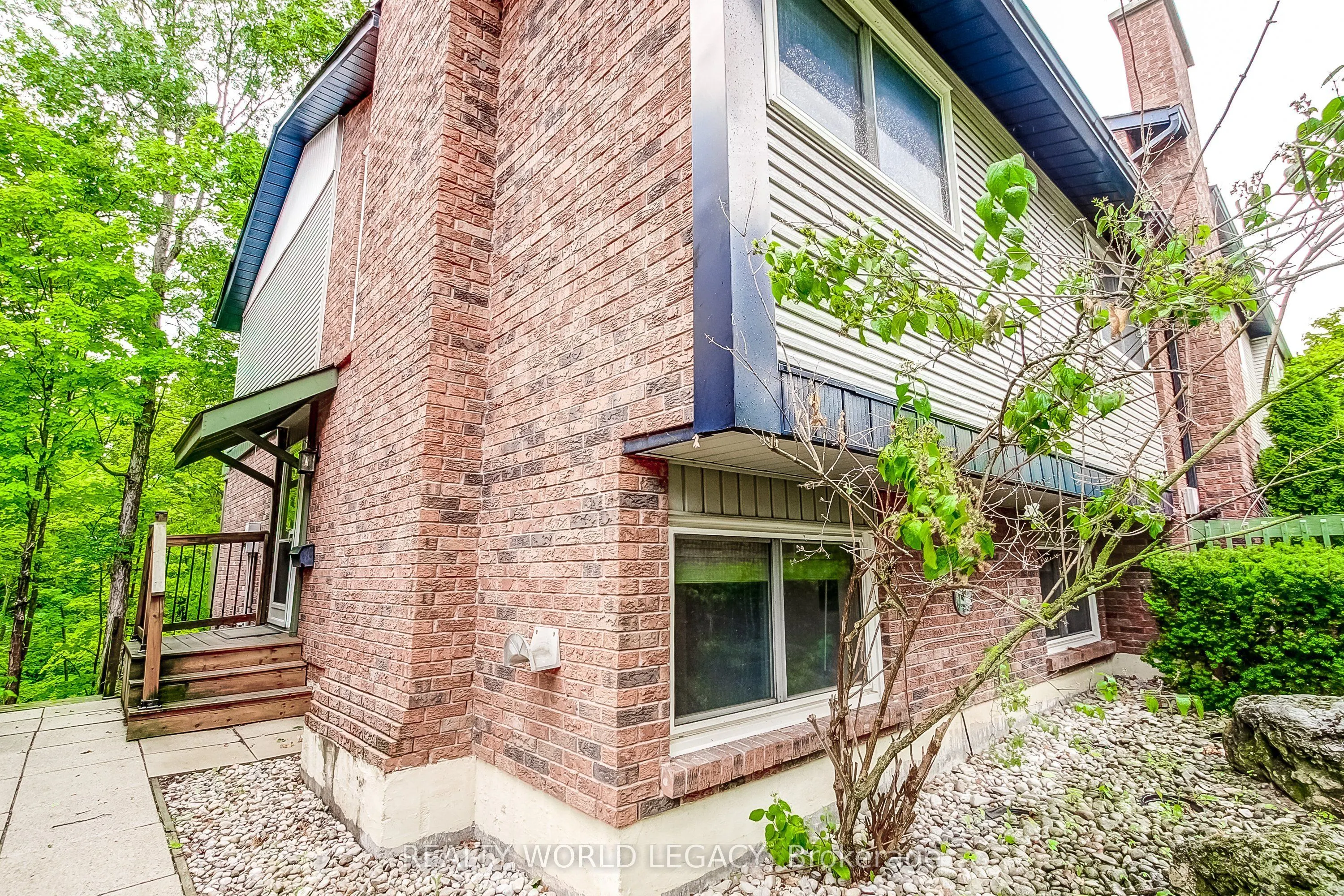1580 Kerns Road #1