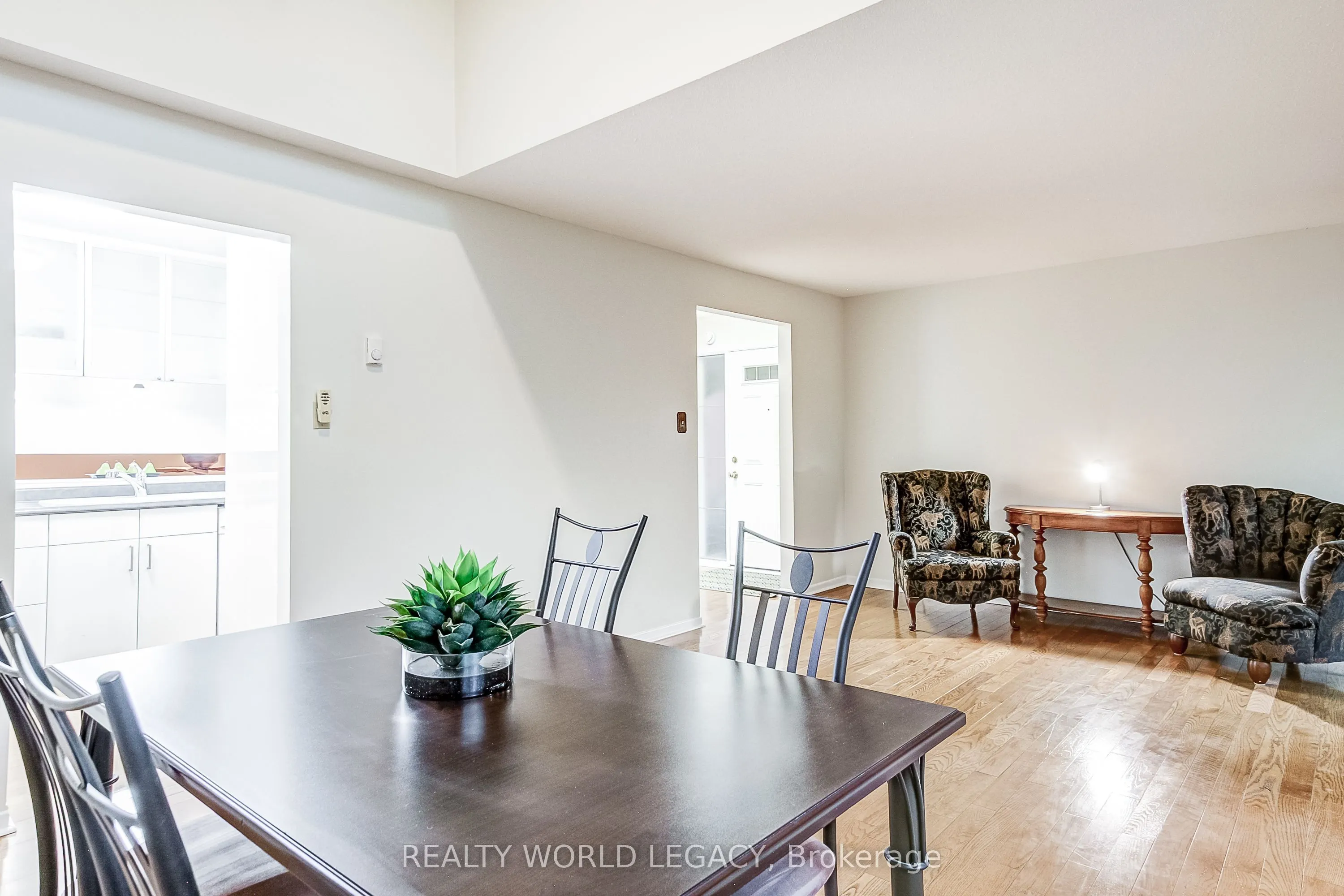 1580 Kerns Road #1