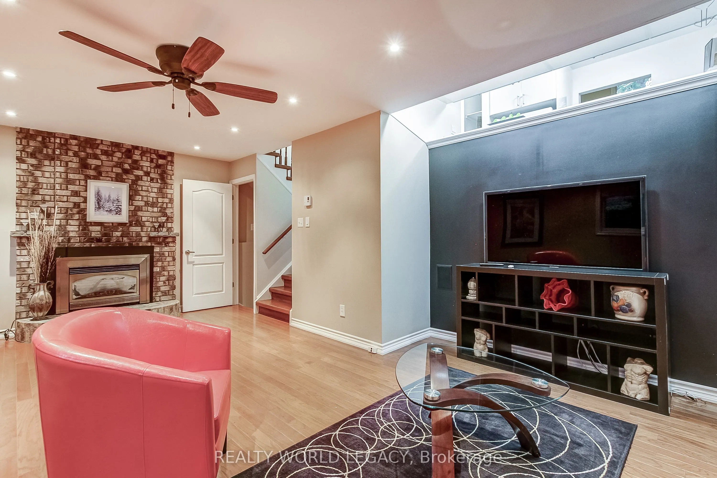 1580 Kerns Road #1
