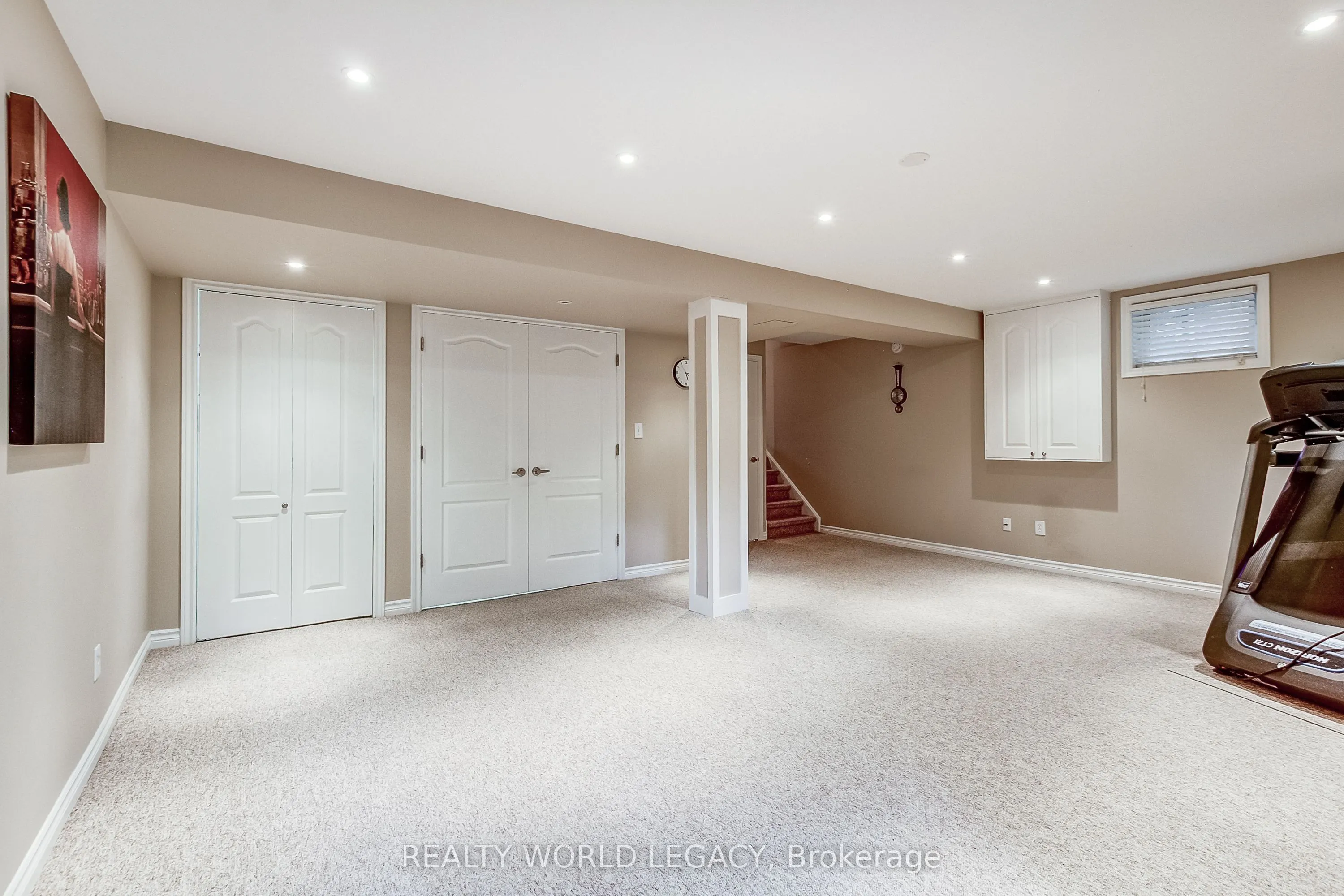 1580 Kerns Road #1
