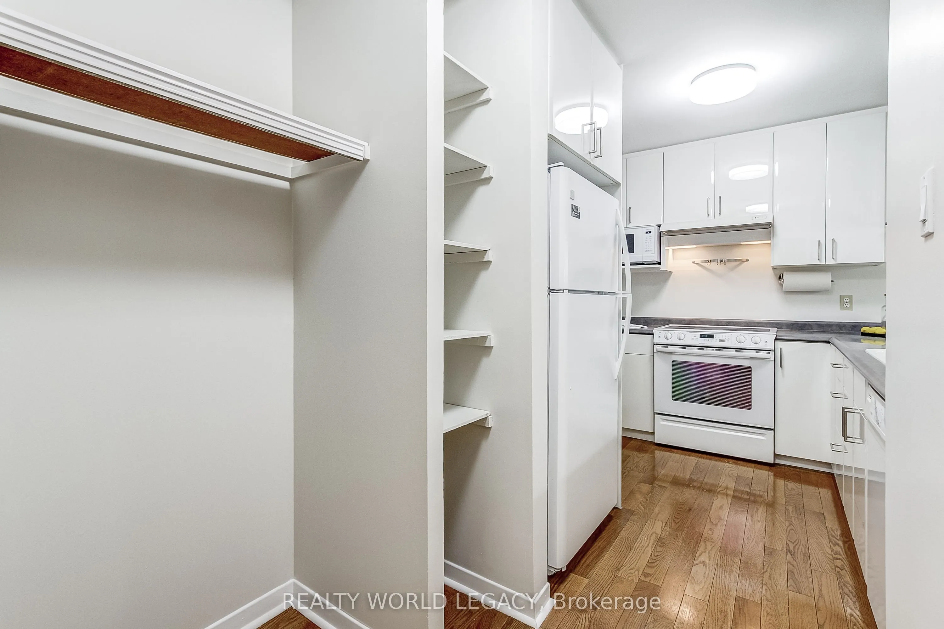 1580 Kerns Road #1