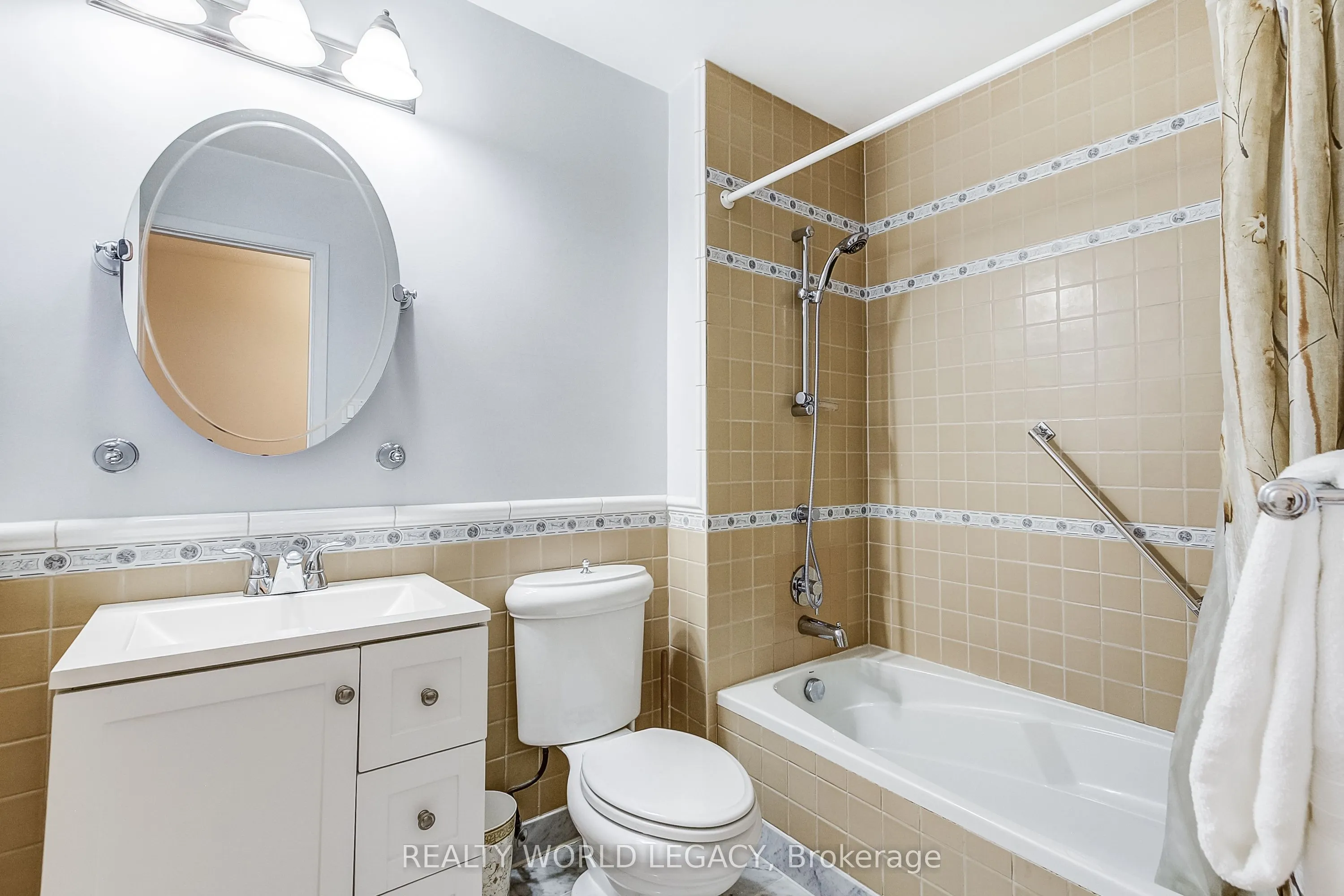 1580 Kerns Road #1