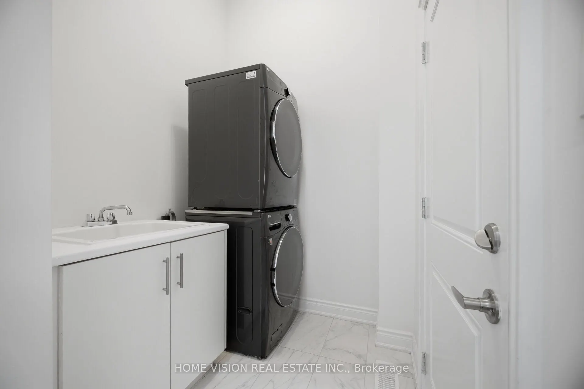 36 Quinton Ridge