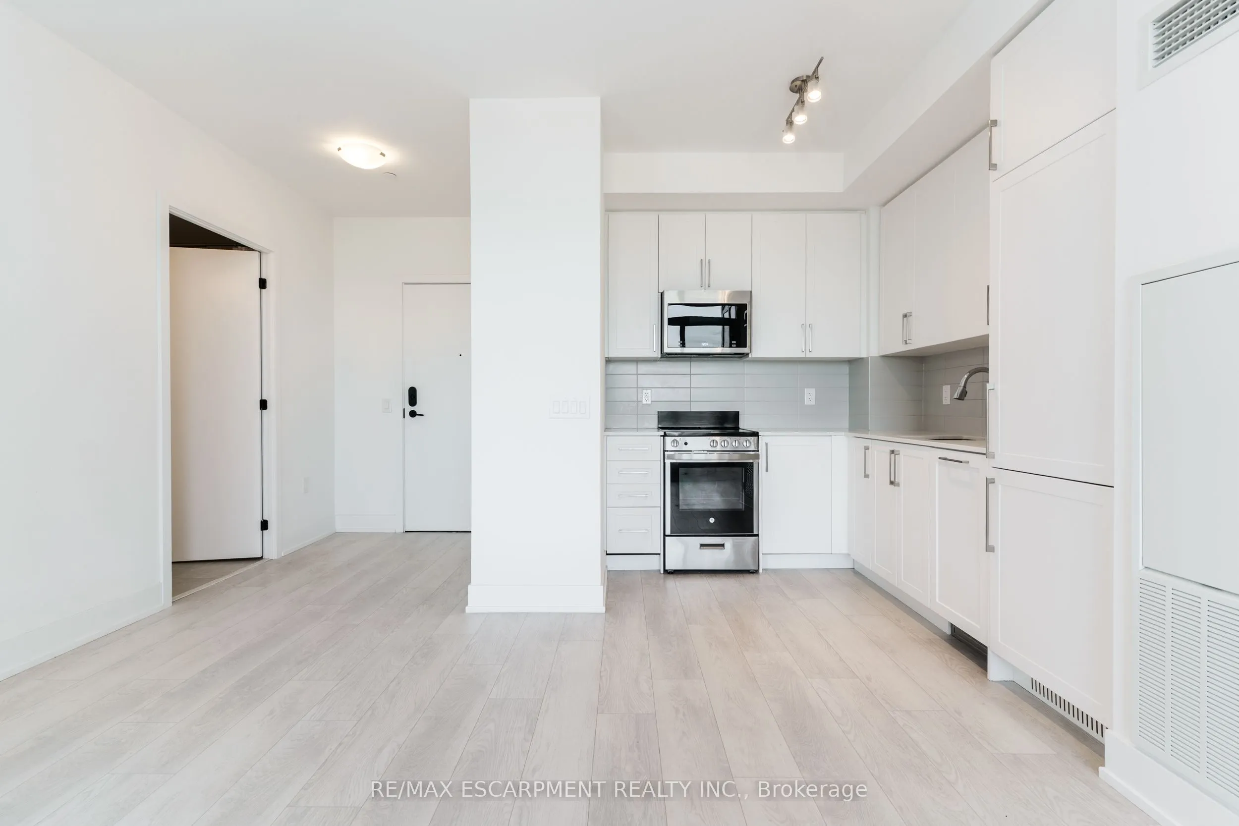2450 Old Bronte Road #614