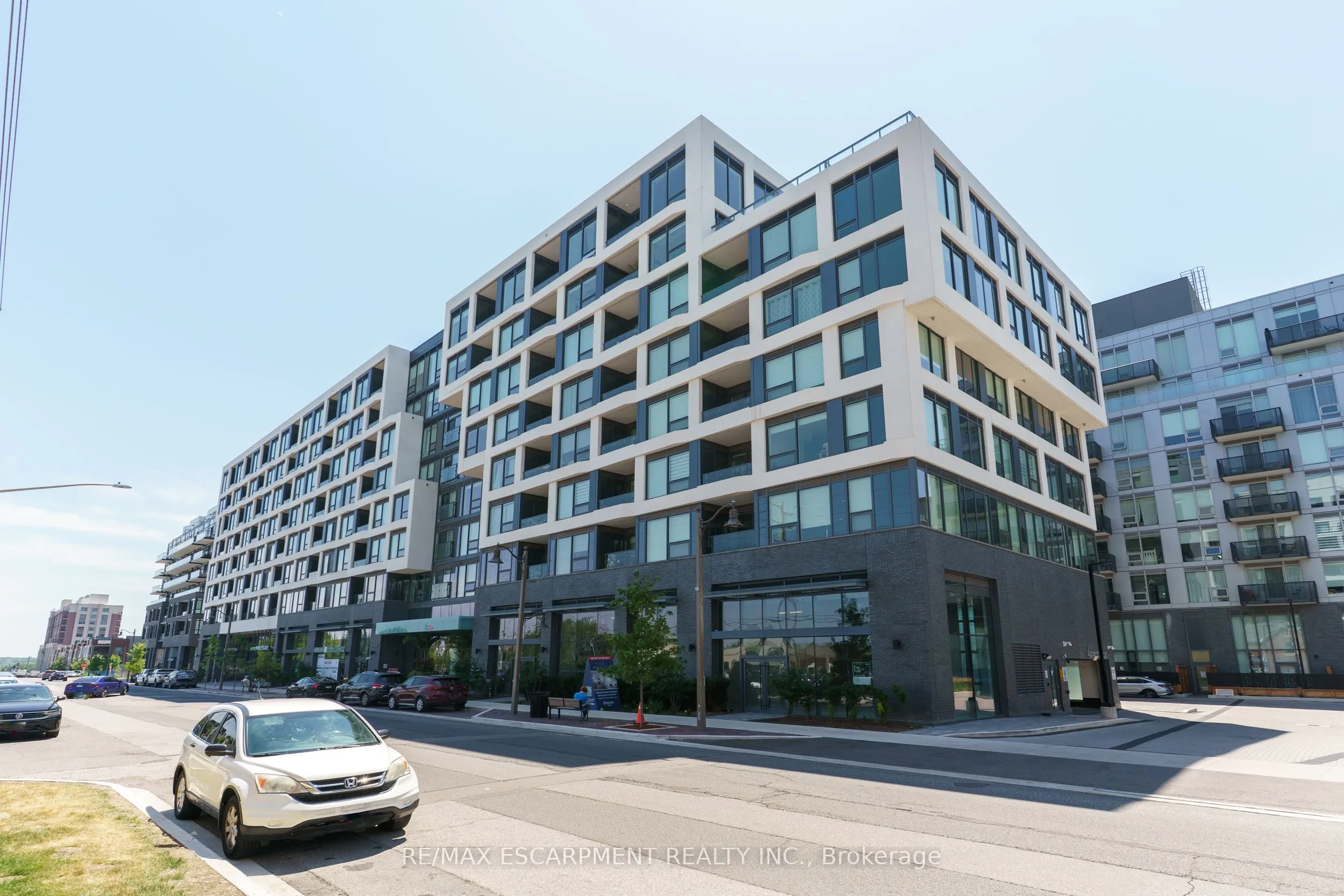 2450 Old Bronte Road #614