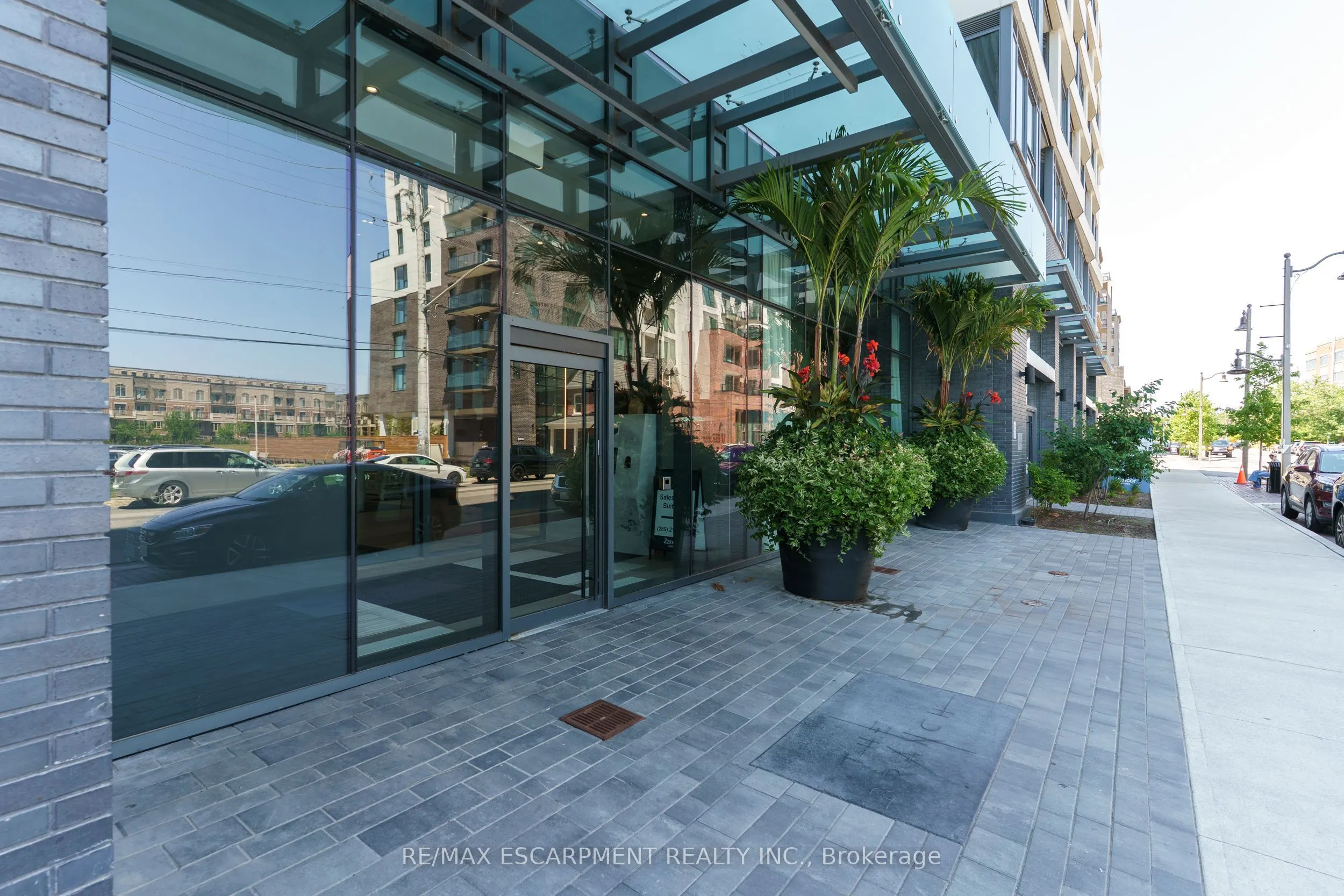 2450 Old Bronte Road #614