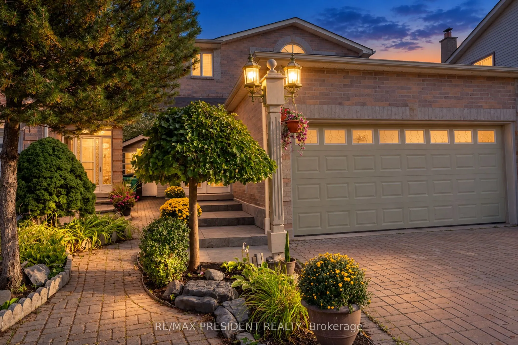 9 Aster Court