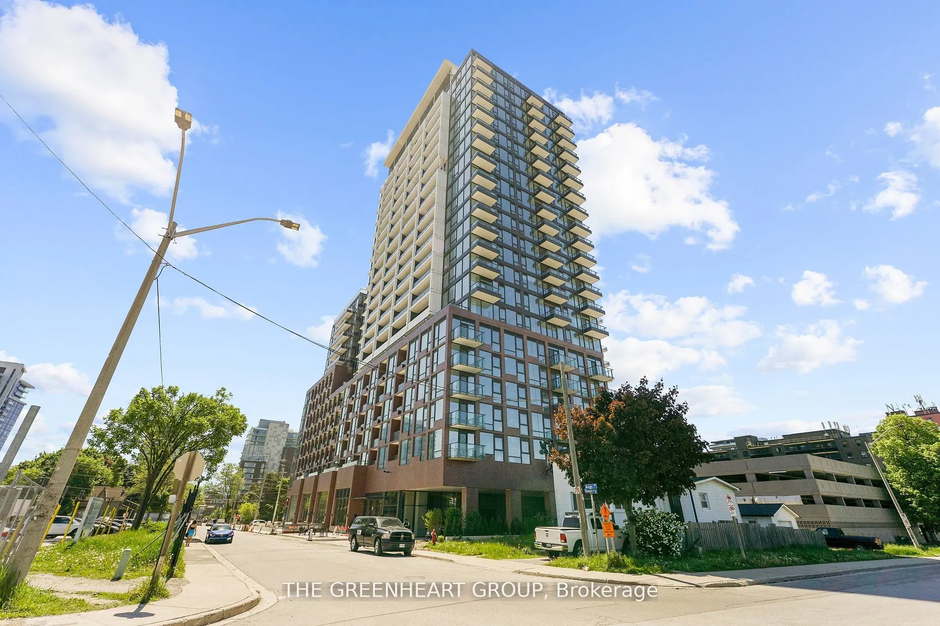 28 Ann Street #908
