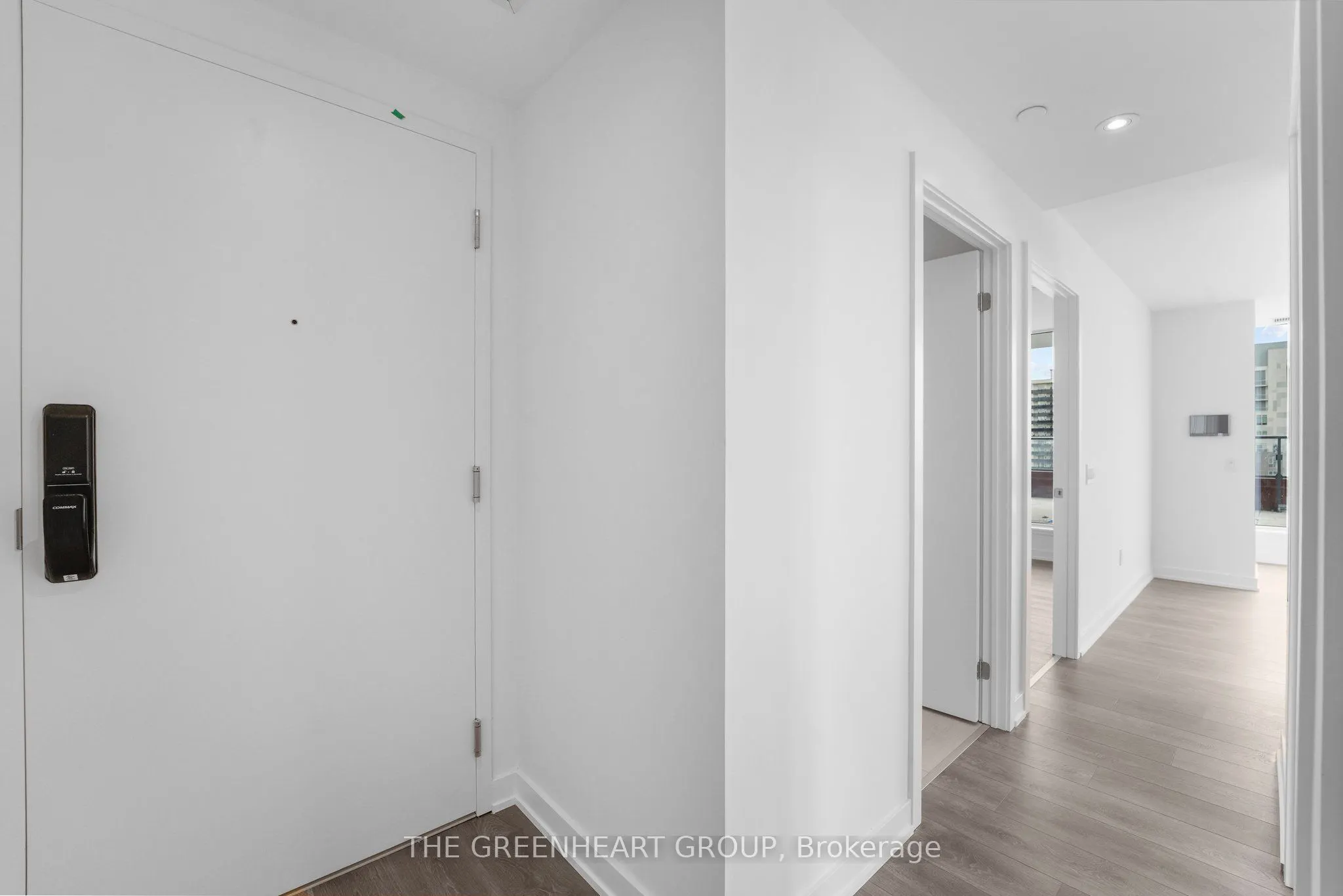 28 Ann Street #908
