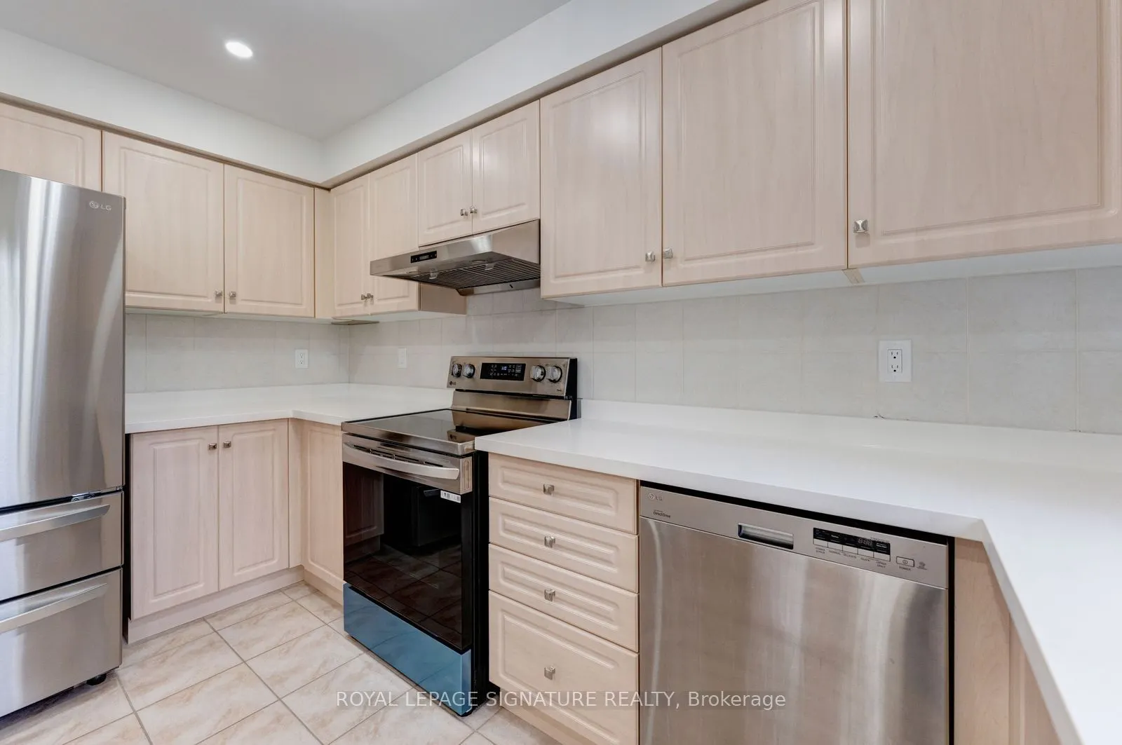 38 Charleswood Circle