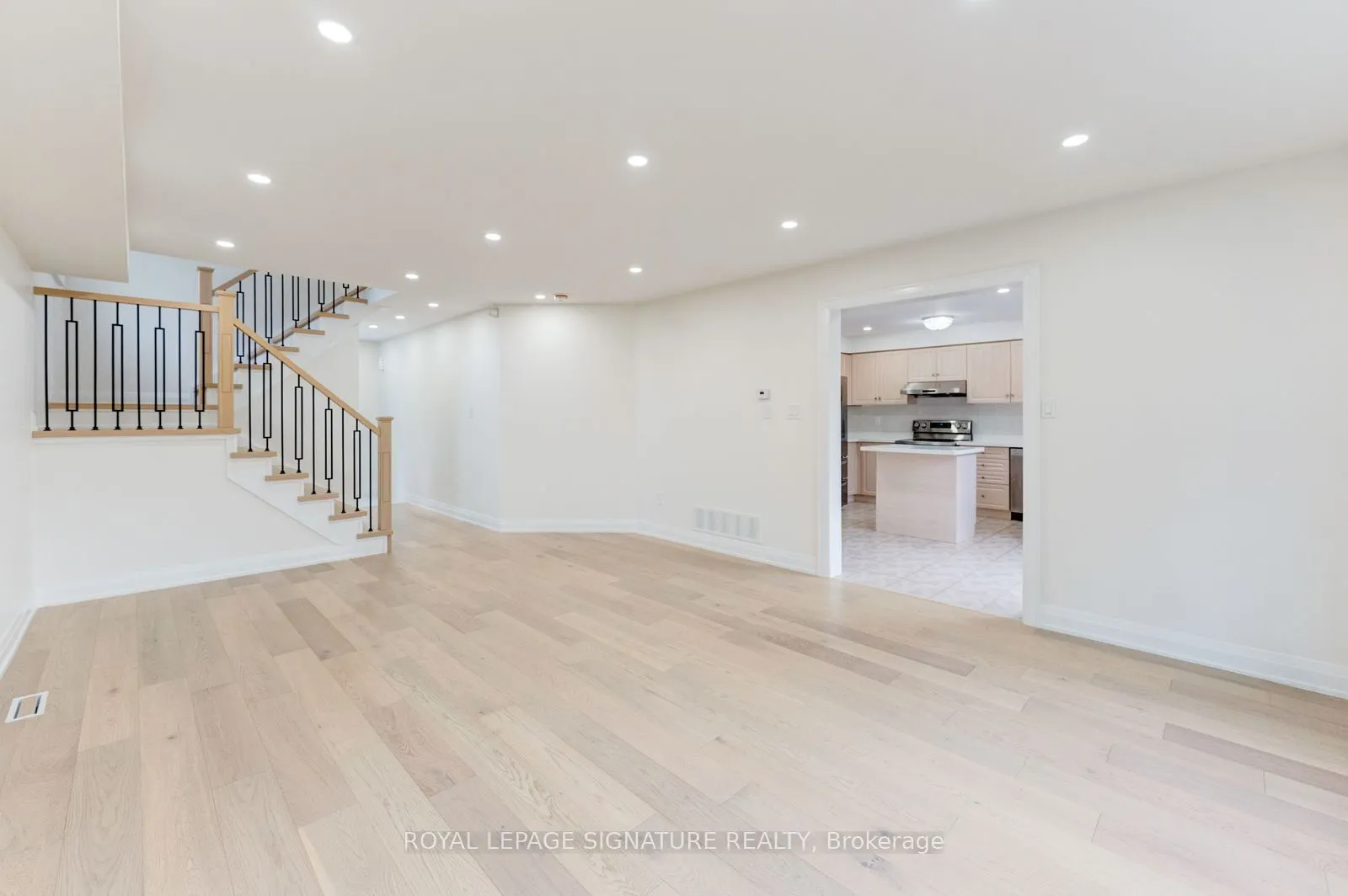 38 Charleswood Circle