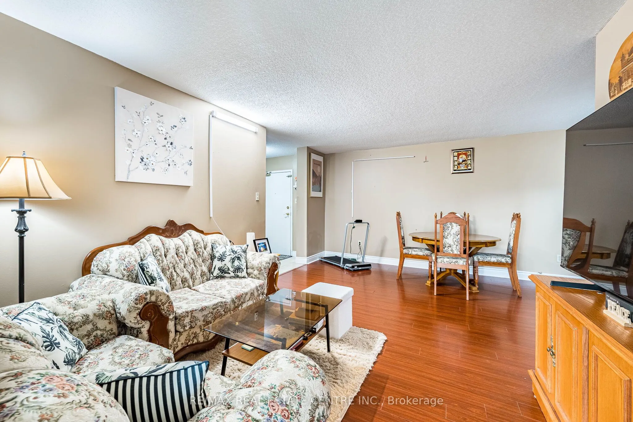 10 Malta Avenue #210