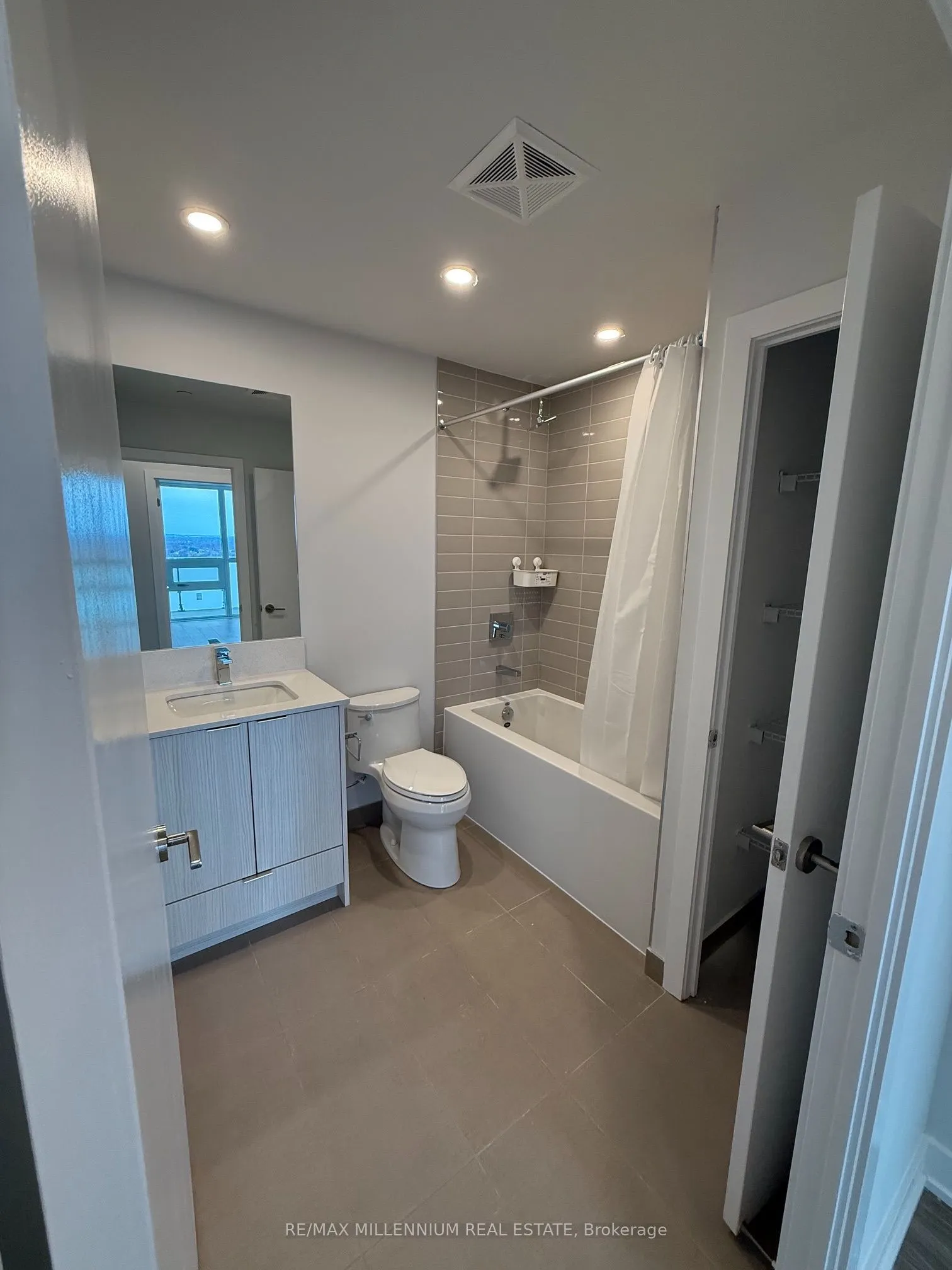 430 Square One Drive #1607