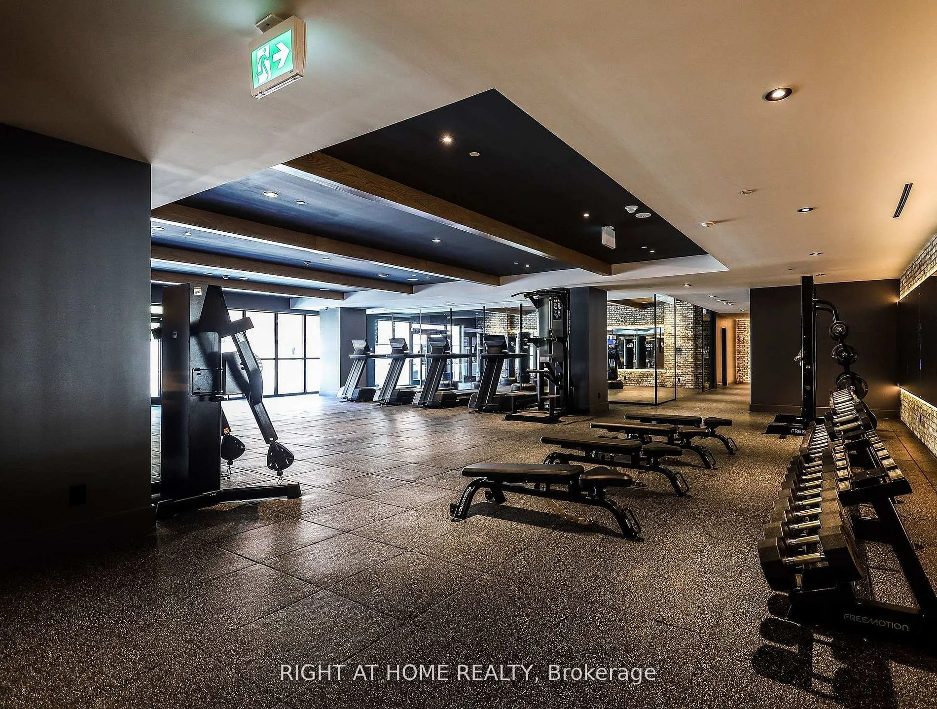 285 Dufferin Street #335